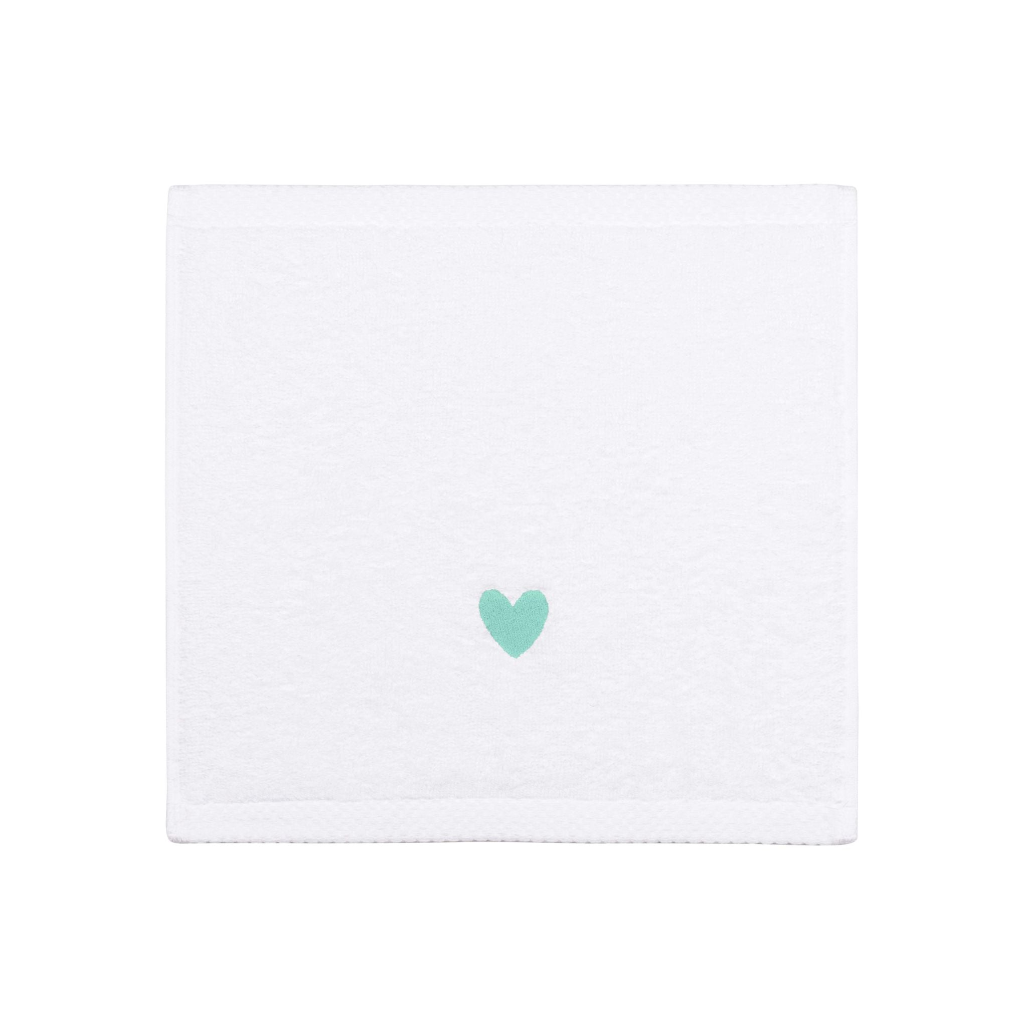 Luxus face towel with embroidered heart
