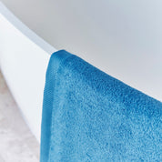Petroleum blue Luxus