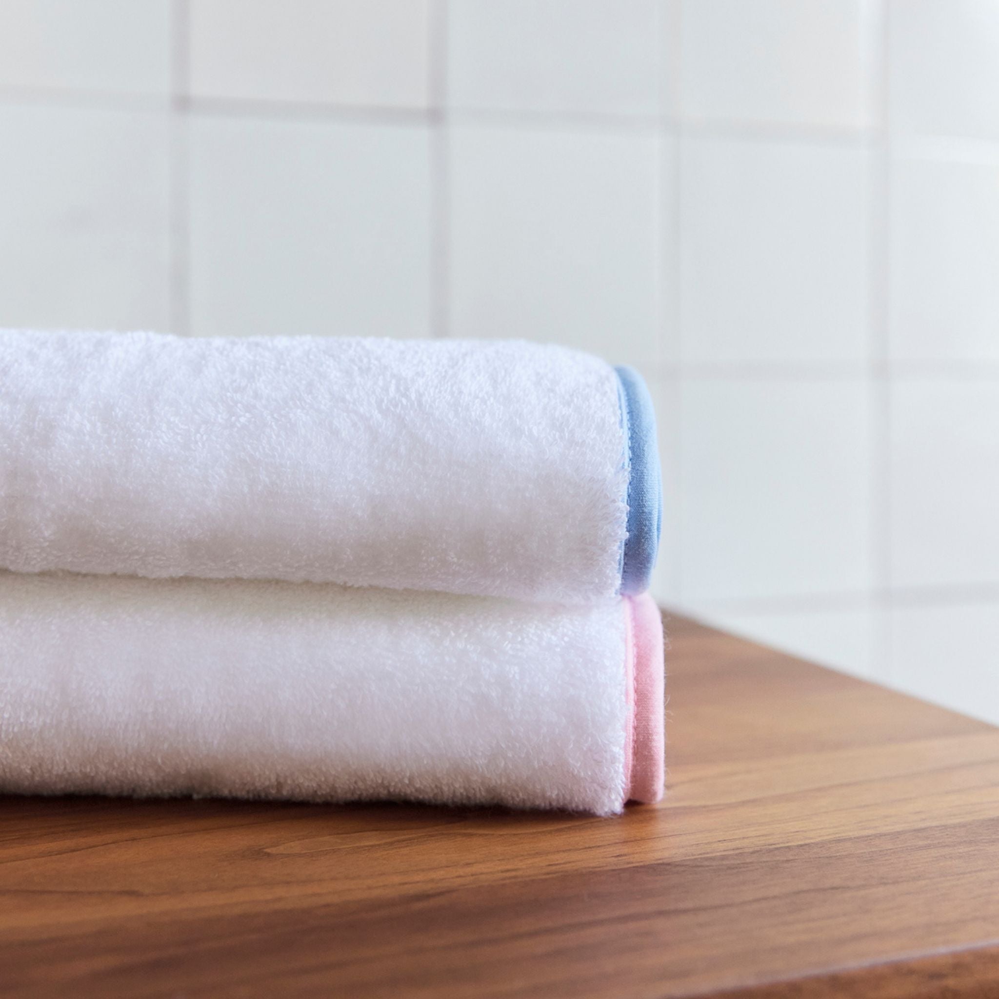 Kid's towel - Mira in Organic Cotton 600 GSM