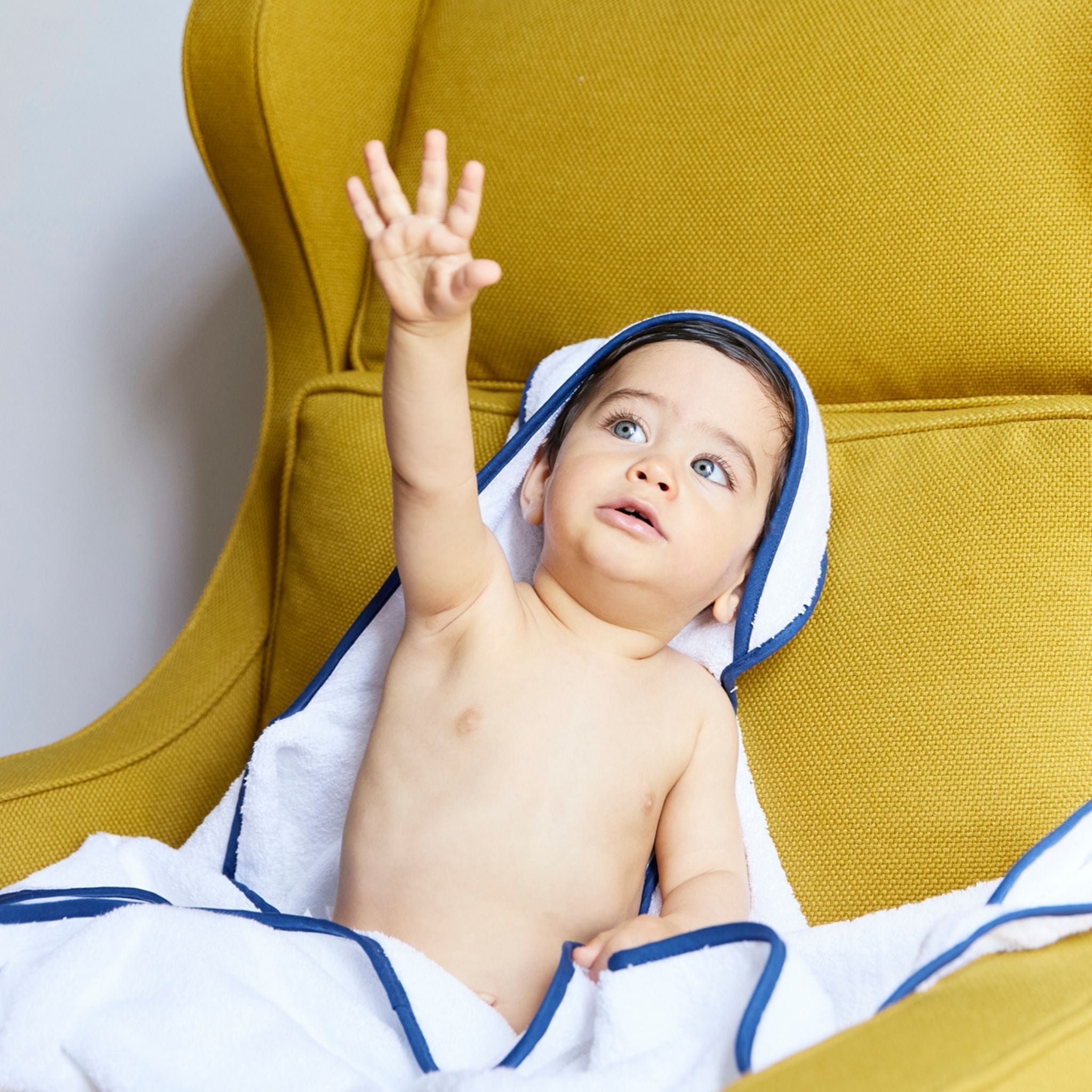 Baby towel - Mira in Organic Cotton 600 GSM