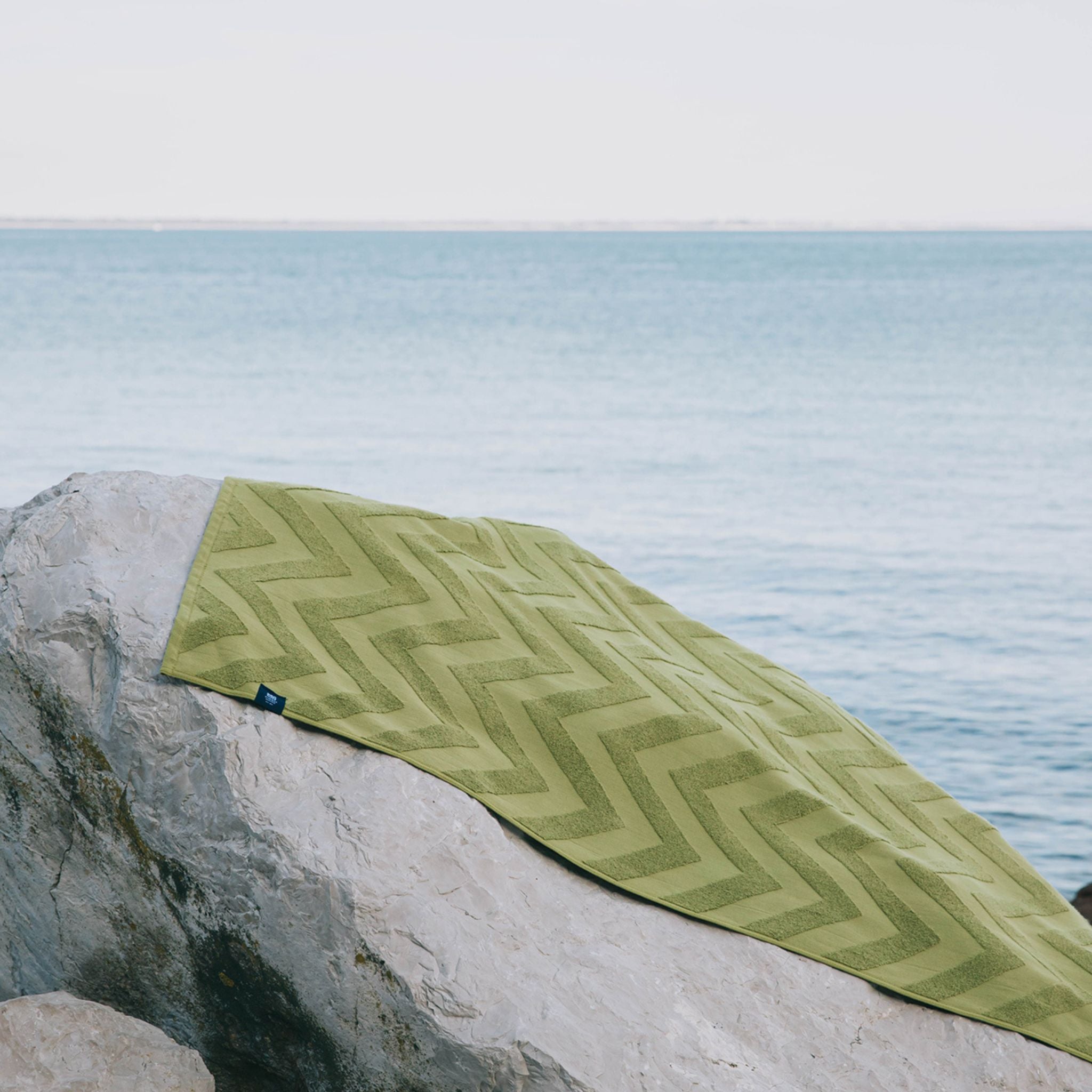 Olive drab Mar Picado