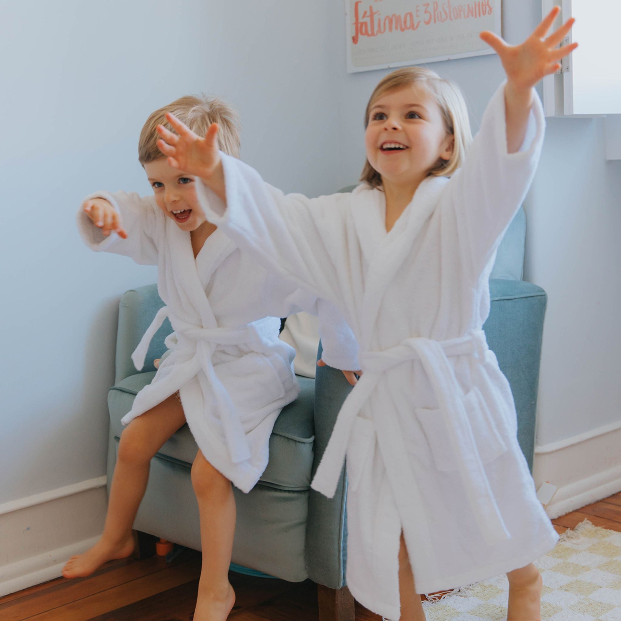 Kids bathrobe