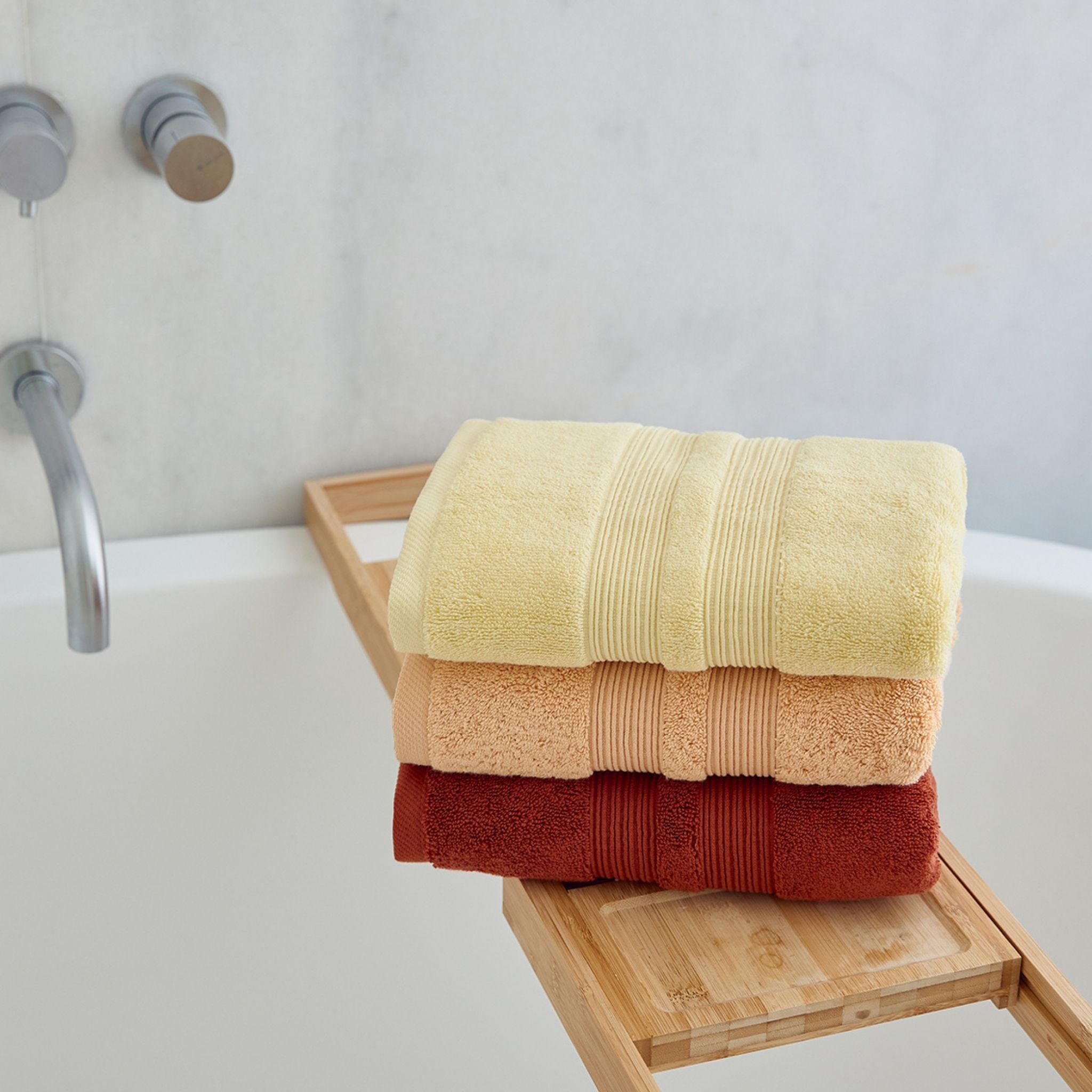 torres-novas-bath-elegance-plain-bath-towel-multiple-colours-lifestyle-4.jpg