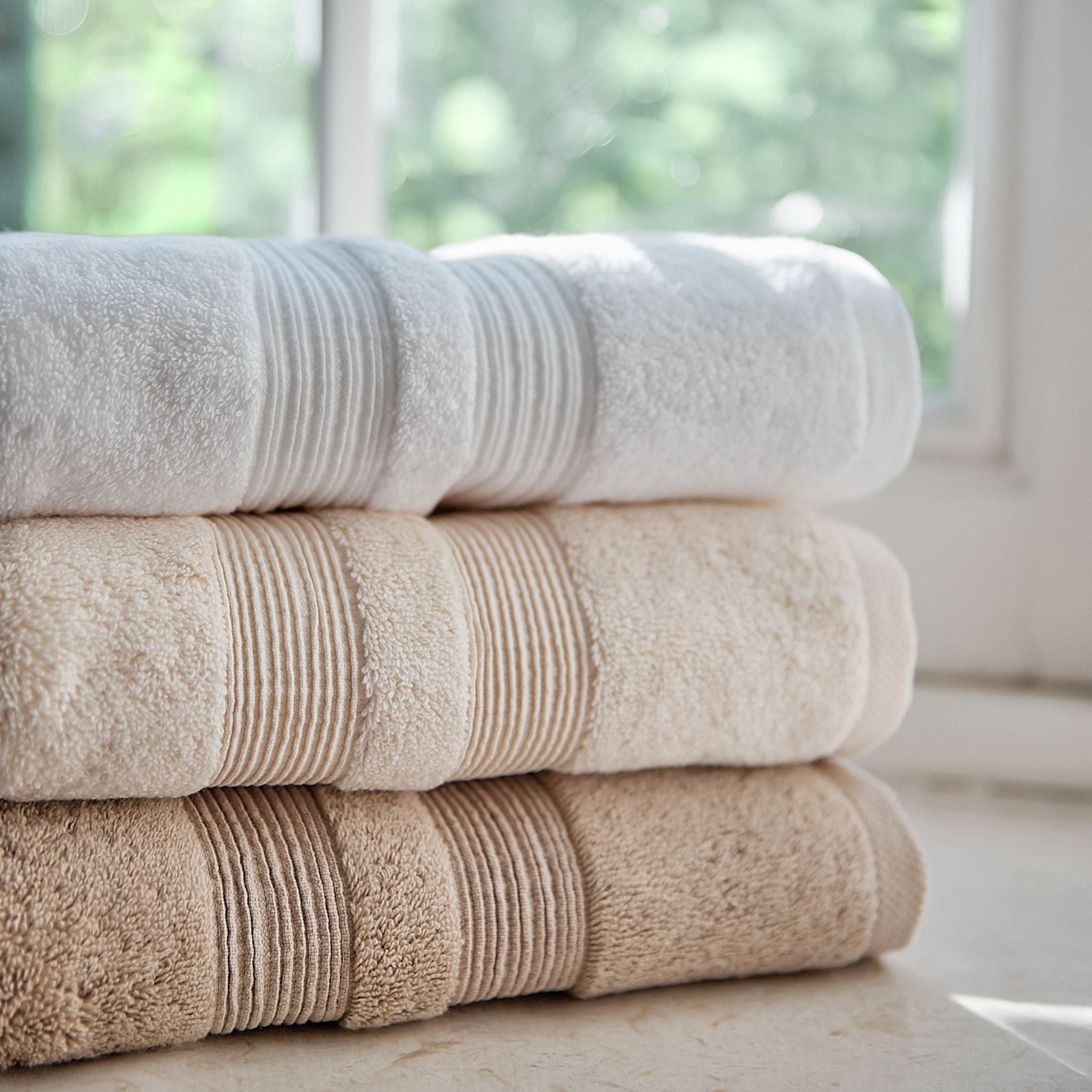 torres-novas-bath-elegance-plain-bath-towel-natural-lifestyle-6_4fb7213c-6dae-48cf-b150-782ed9e19a38.jpg