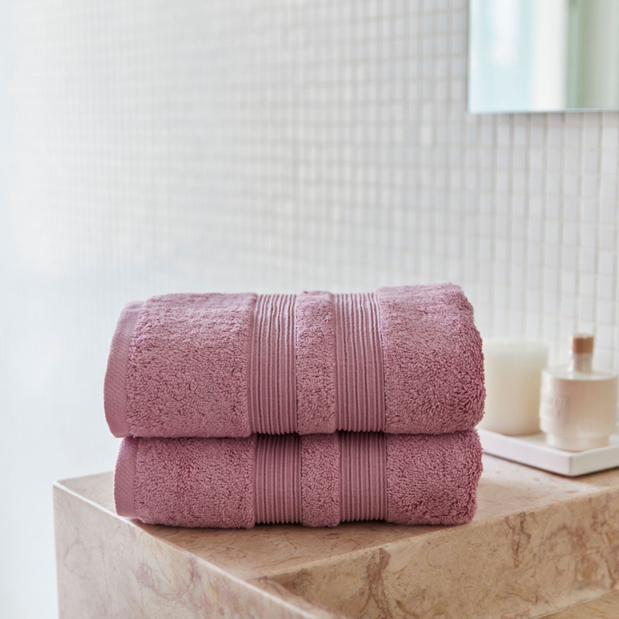 Torres Novas Old Pink Elegance
