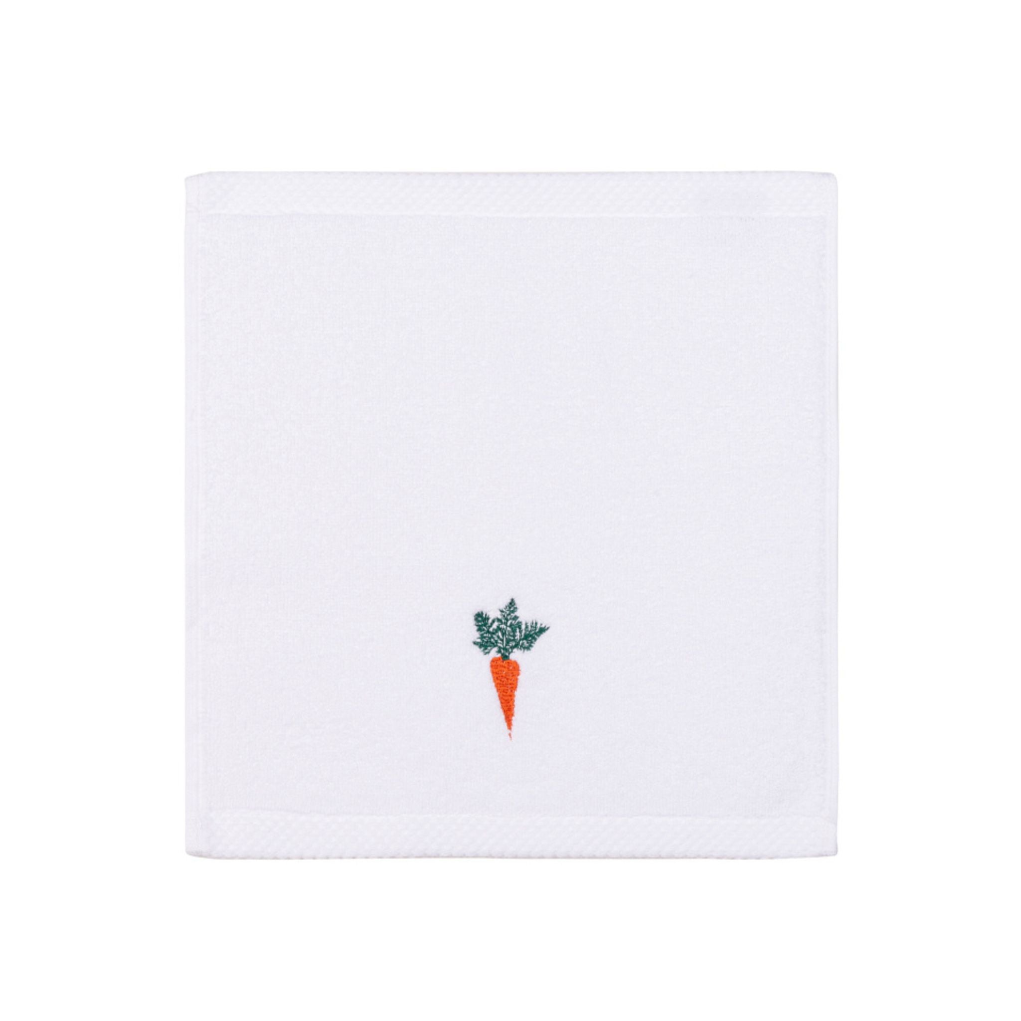White Luxus with Easter embroidery - Torres Novas