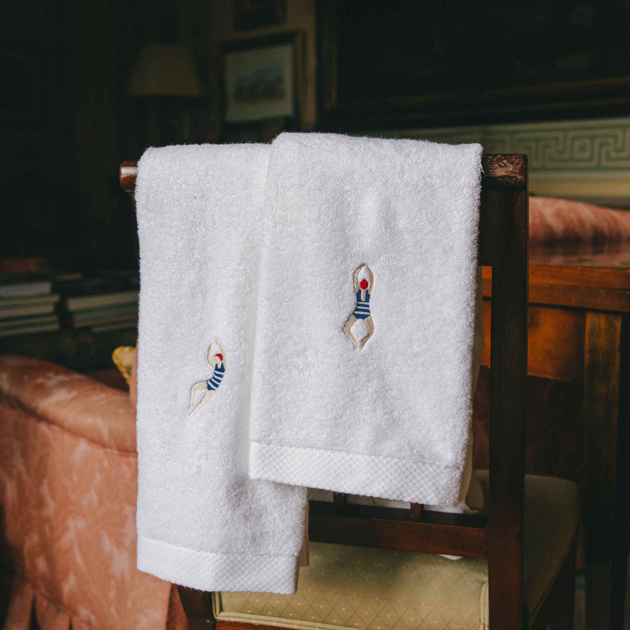torres-novas-bath-embroidery-retro-guest-towel-swimmers-lifestyle-1.jpg
