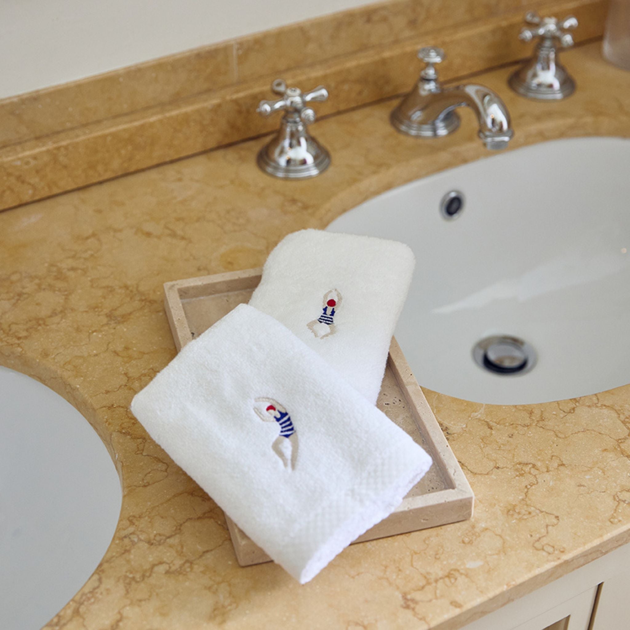 Luxus face towel & hand towel with retro sportsmen - Torres Novas