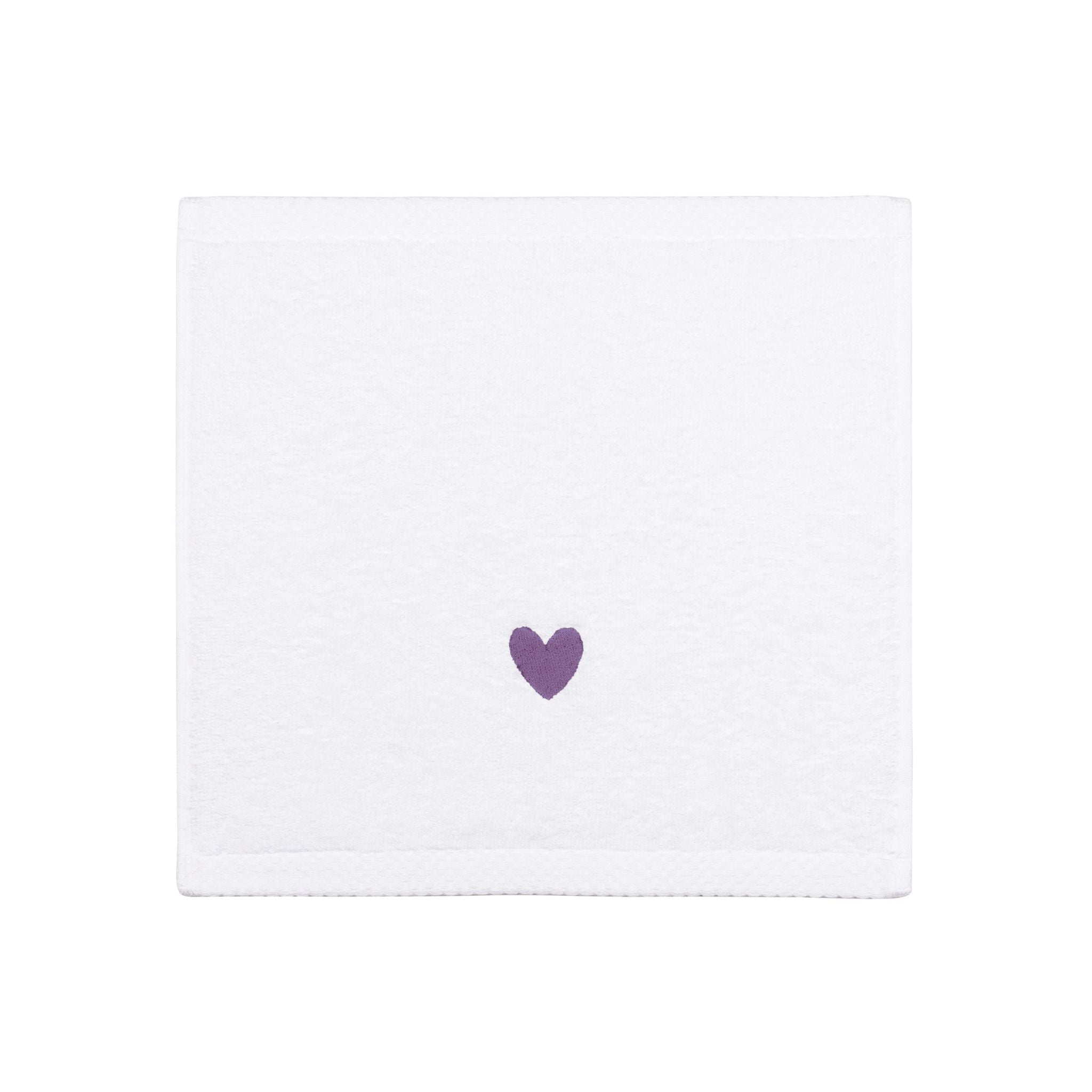 Luxus face towel with embroidered heart
