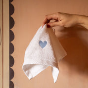 Luxus face towel with embroidered heart