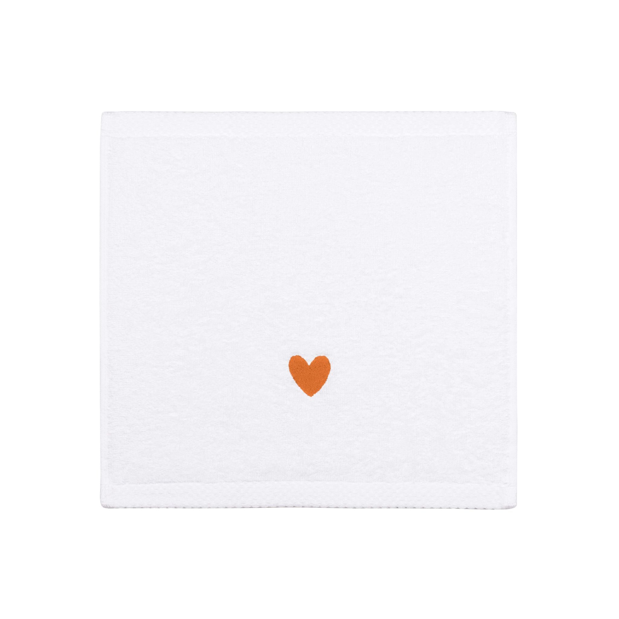 Luxus face towel with embroidered heart