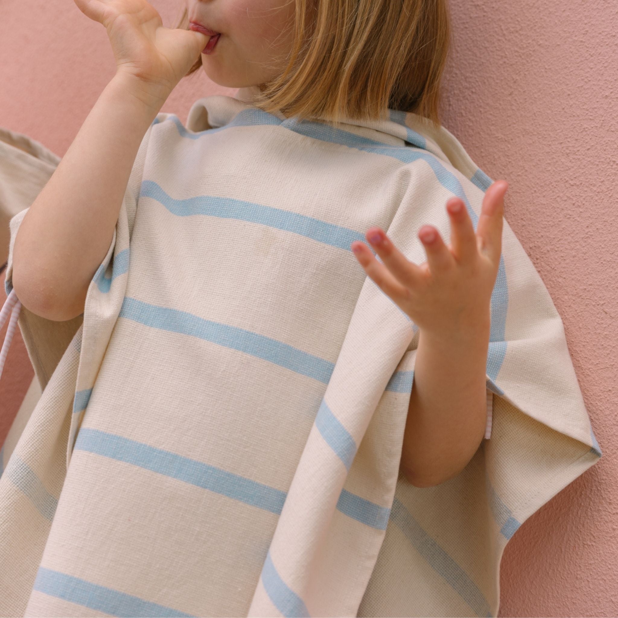 Boa-Nova kids poncho
