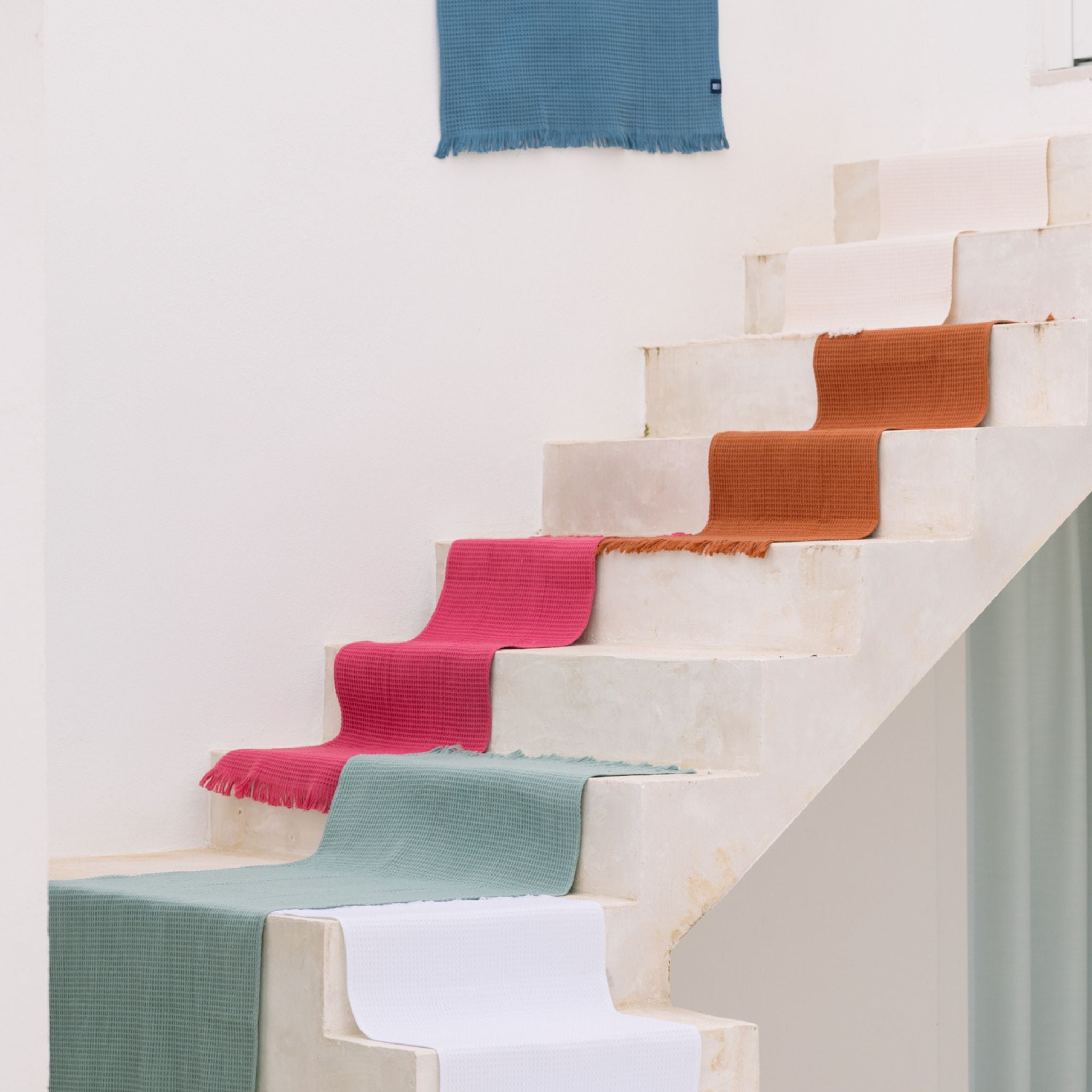torres-novas-beach-santana-waffle-towel-multiple-colours-lifestyle-3_2cb0c692-4e54-42a8-9003-72af024574de.jpg