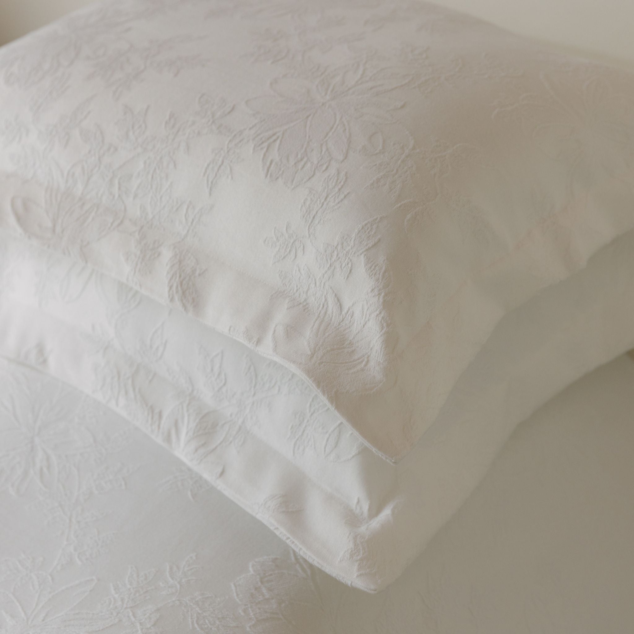 Belmonte bedspreads