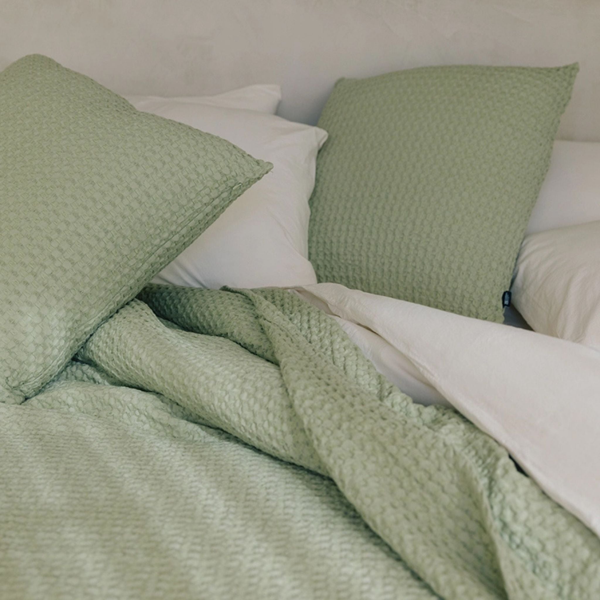 Khaki green Santa Luzia Waffle Bedspreads