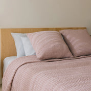 Old pink Santa Luzia Waffle Bedspreads
