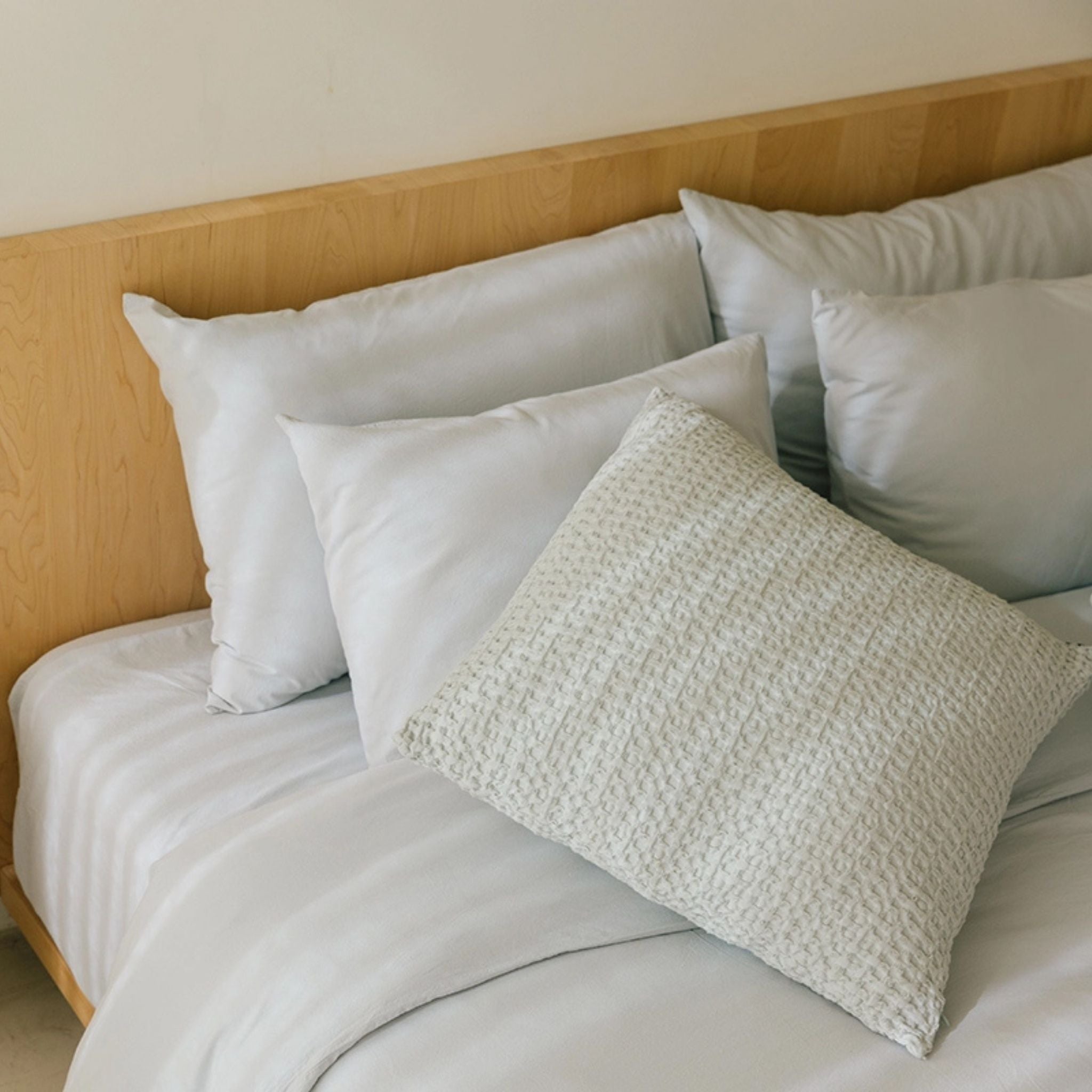 Silver grey Santa Luzia Waffle Bedspreads
