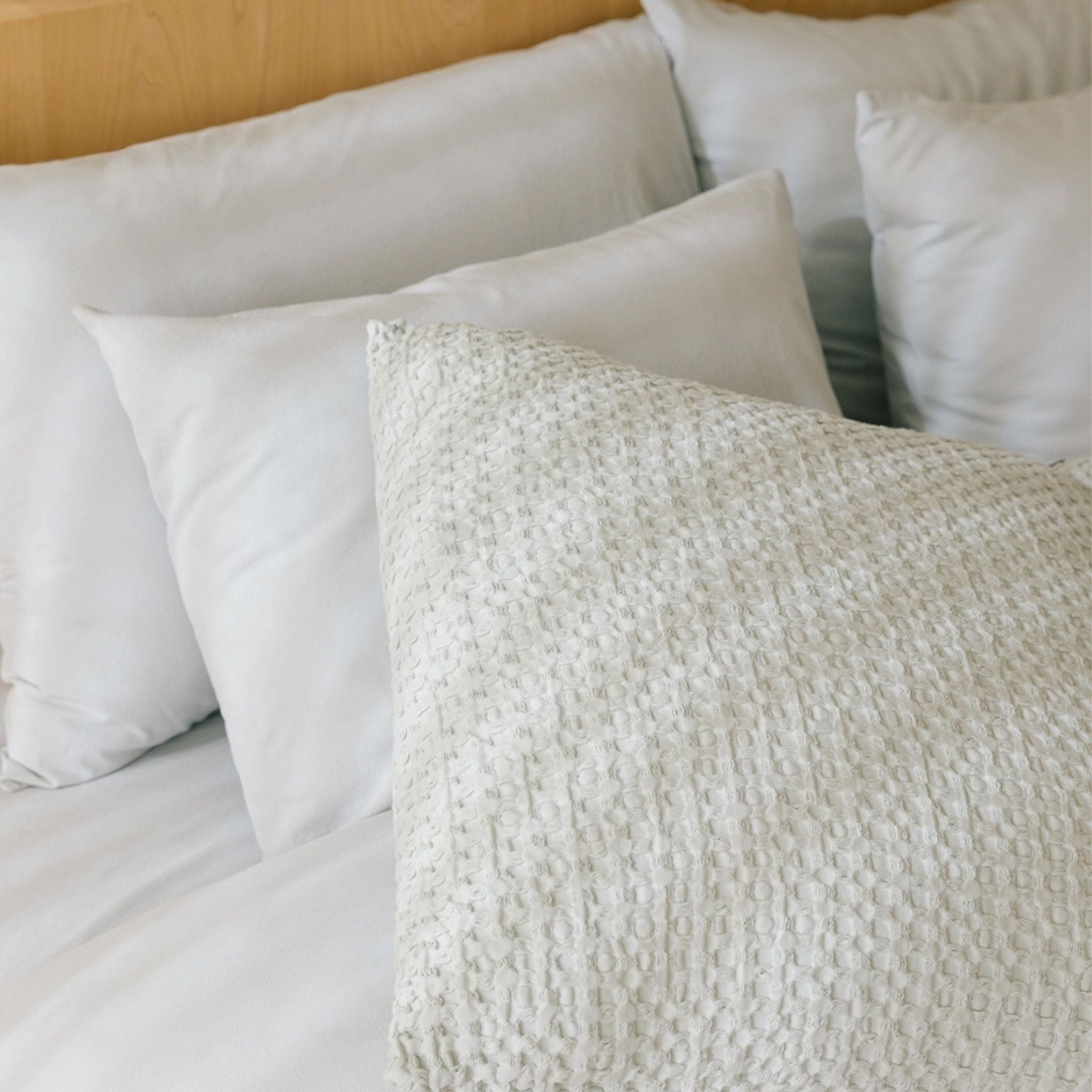 Silver grey Santa Luzia Waffle Bedspreads