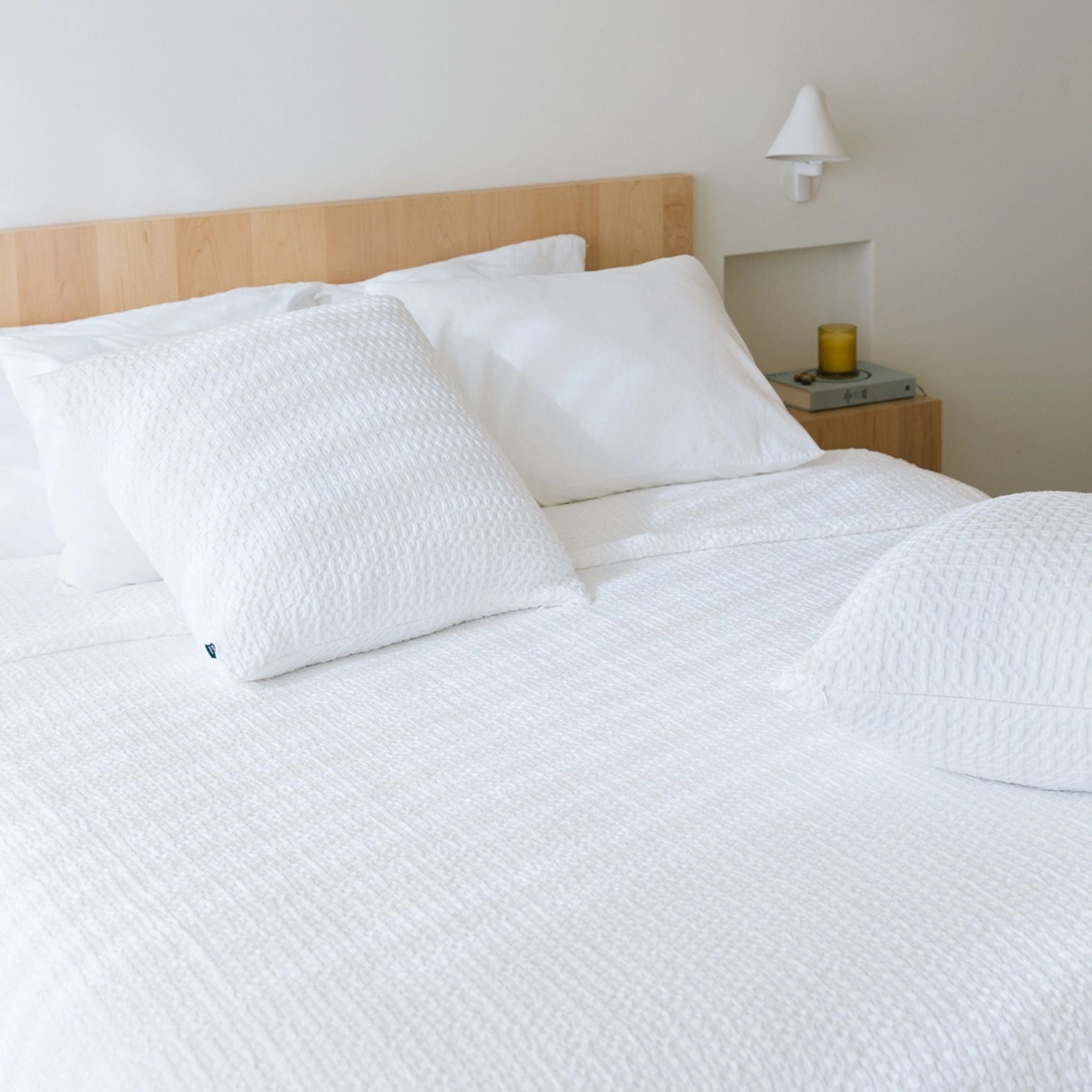 Santa Luzia Waffle Bedspreads