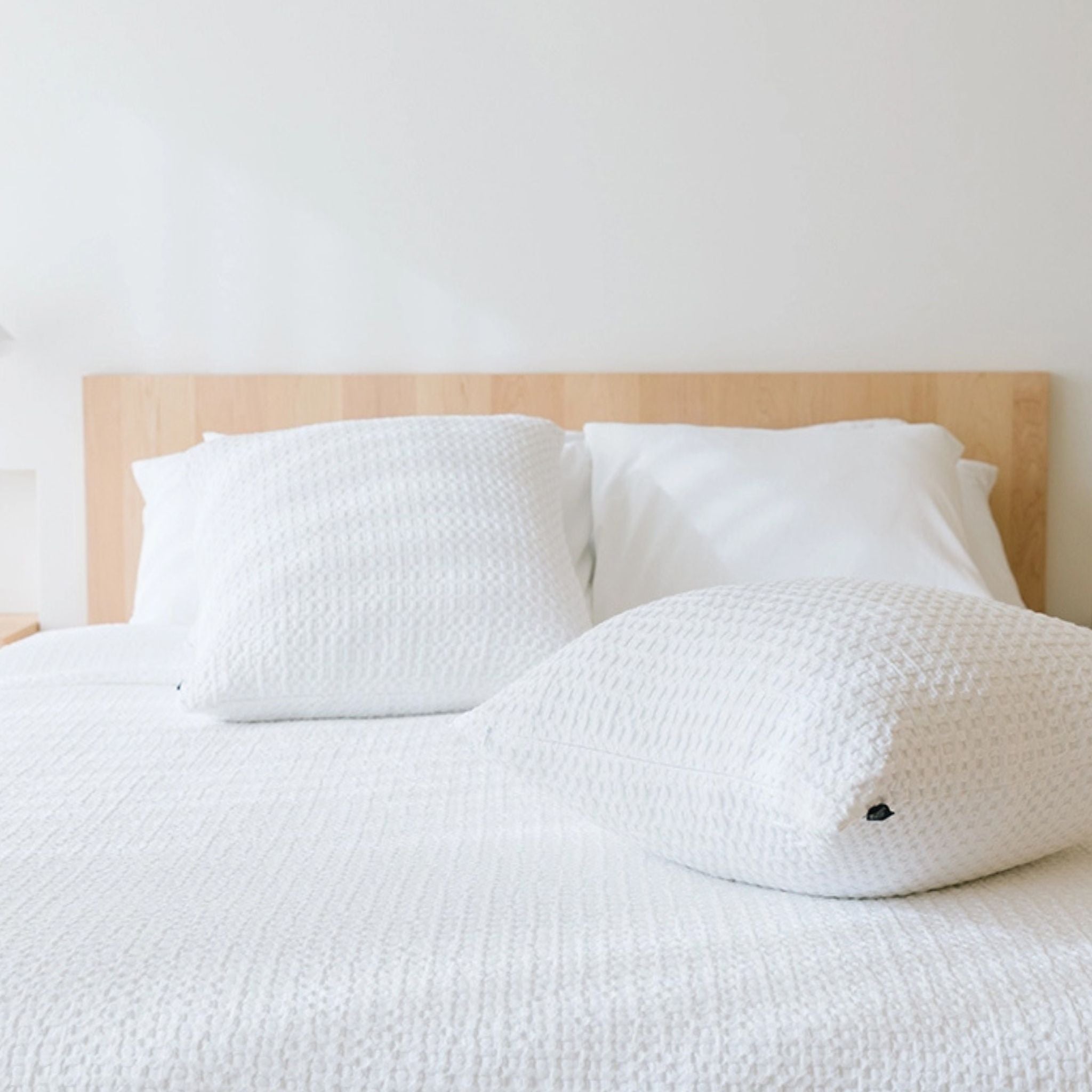 Santa Luzia Waffle Bedspreads