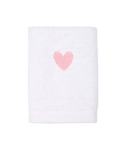 Luxus face towel with embroidered heart