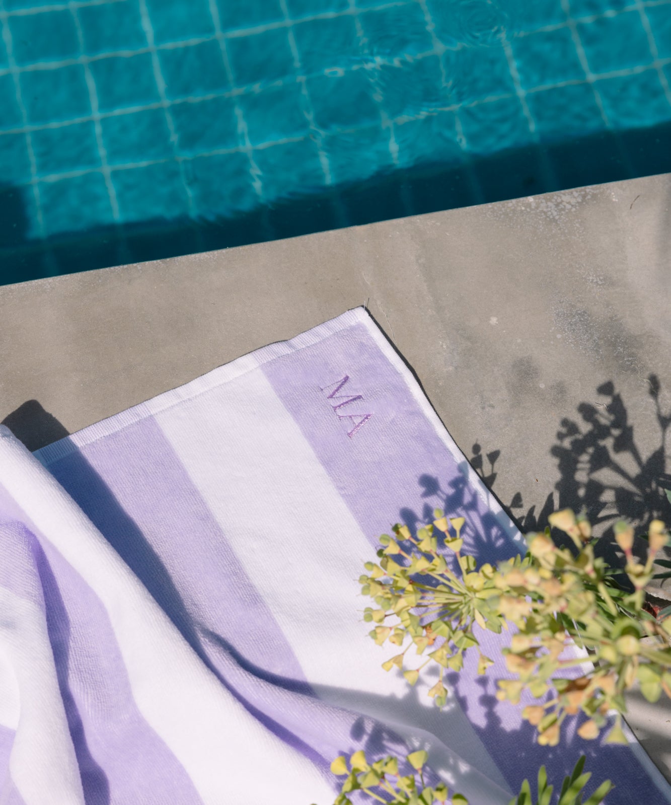 torres-novas-gibalta-beach-towels-vertical-stripes-product-embroidery-lavender-1.jpg