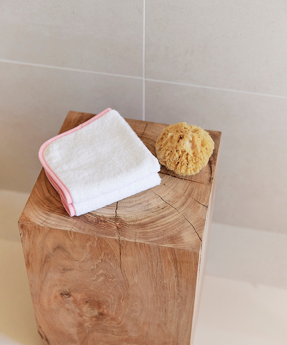 Baby pink Mira face towel - Torres Novas