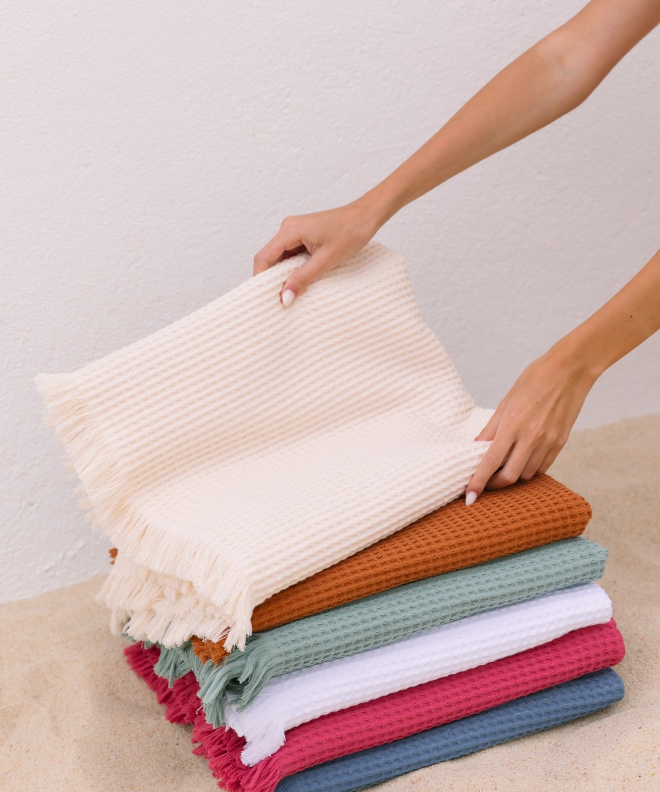 torres-novas-santana-bath-beach-towels-product-all-3_85966e09-a510-43fc-a160-08d9d91e2967.jpg