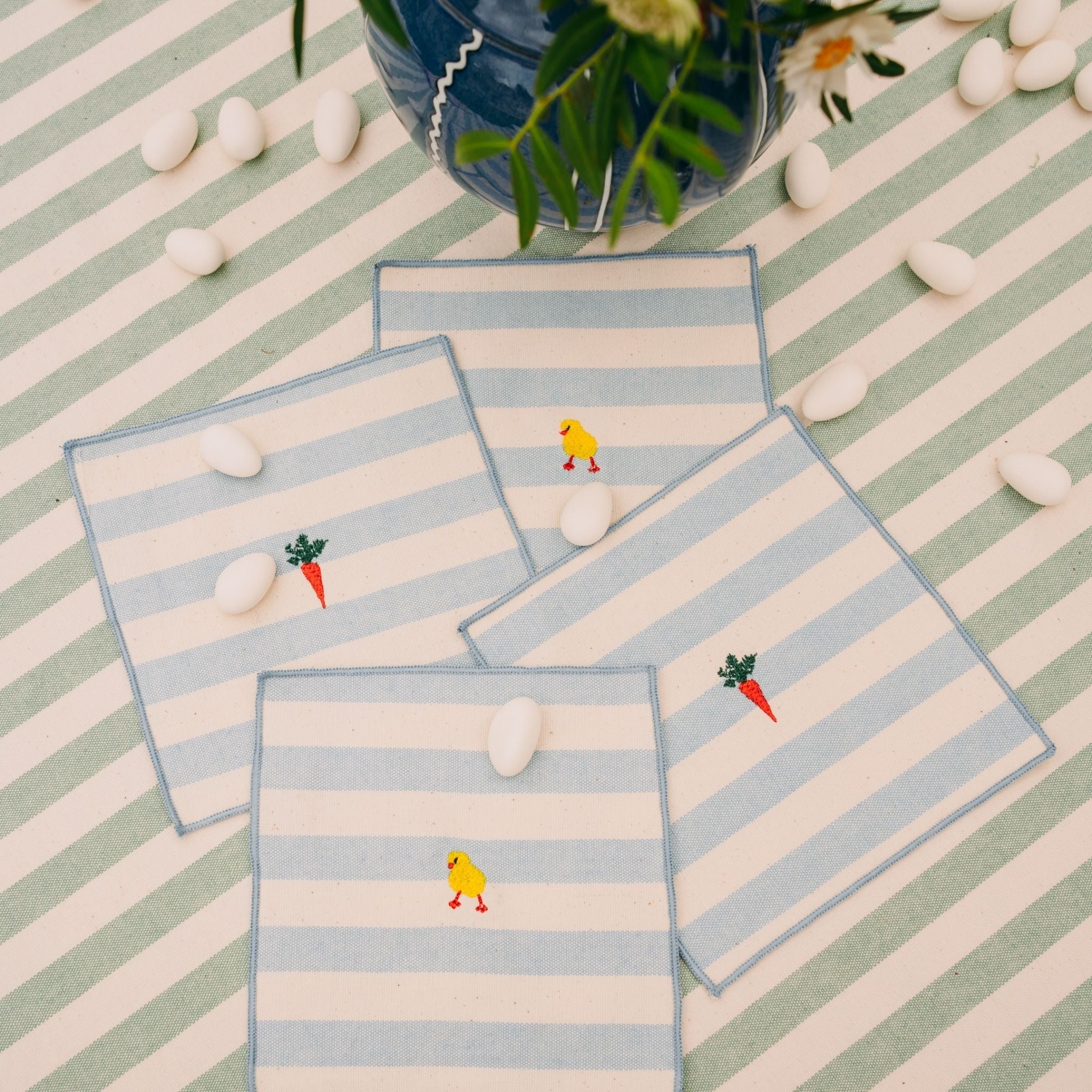 Barra napkin with easter embroidery - Torres Novas