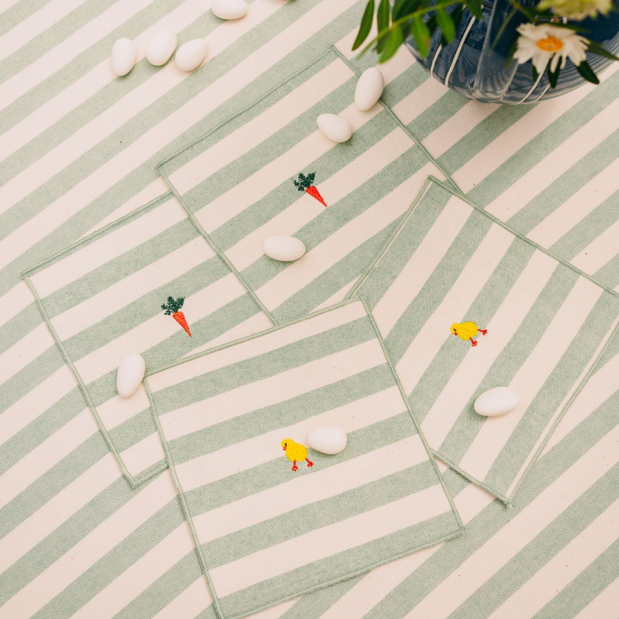 Barra napkin with easter embroidery - Torres Novas