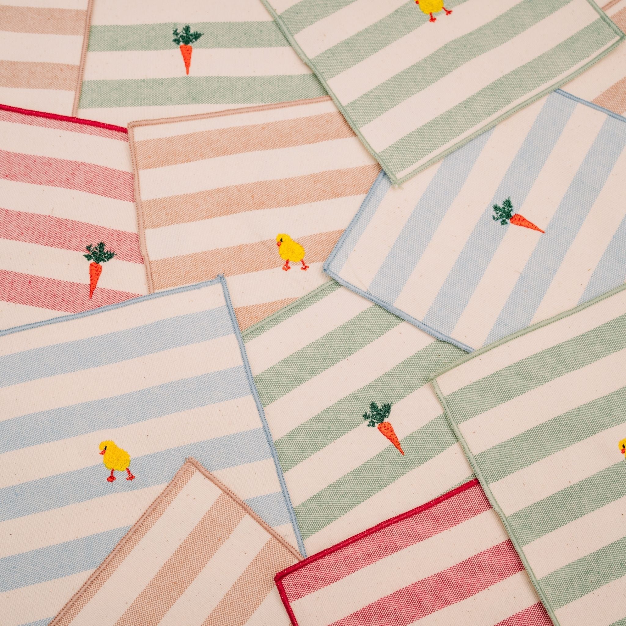 Barra napkin with easter embroidery - Torres Novas