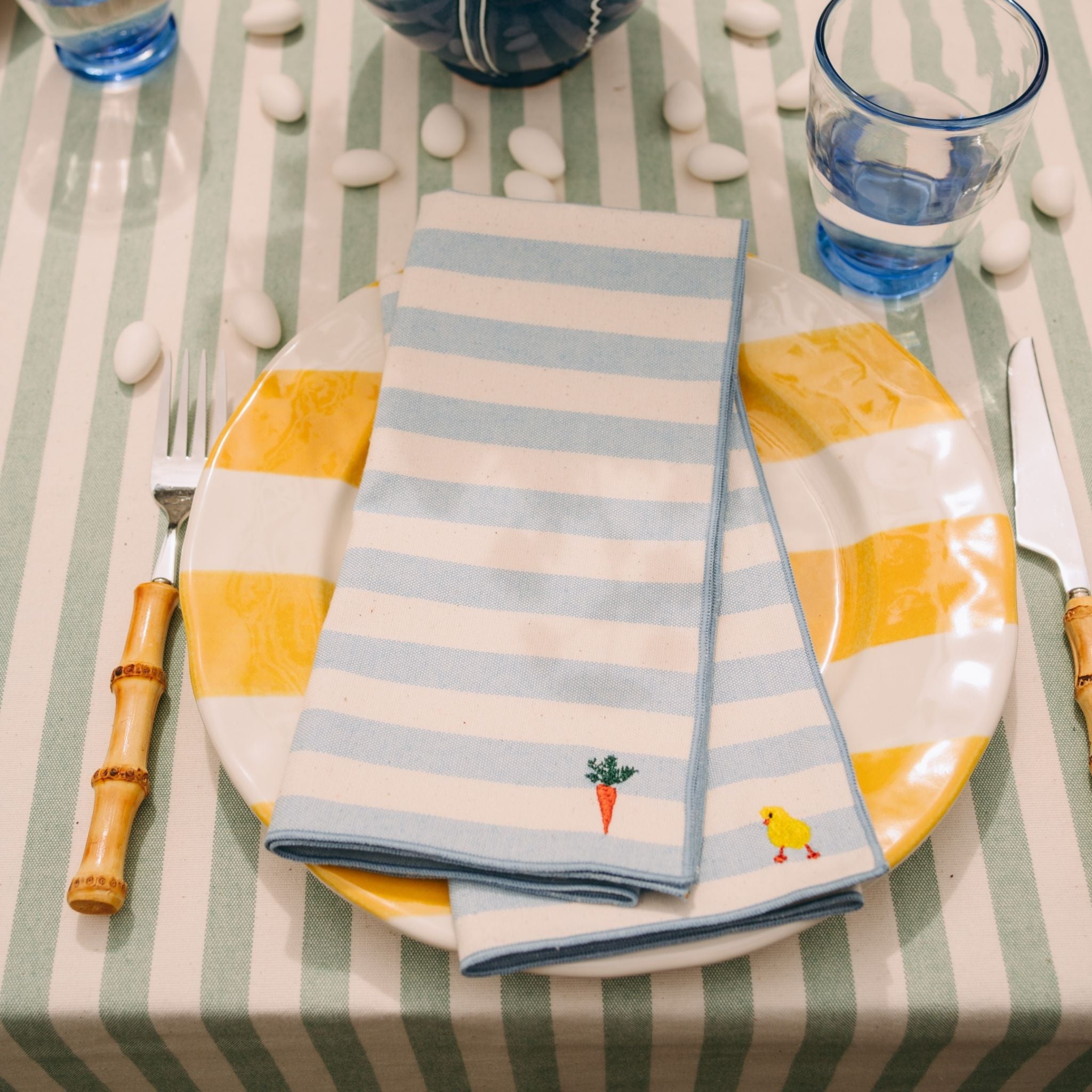 Barra napkin with easter embroidery - Torres Novas