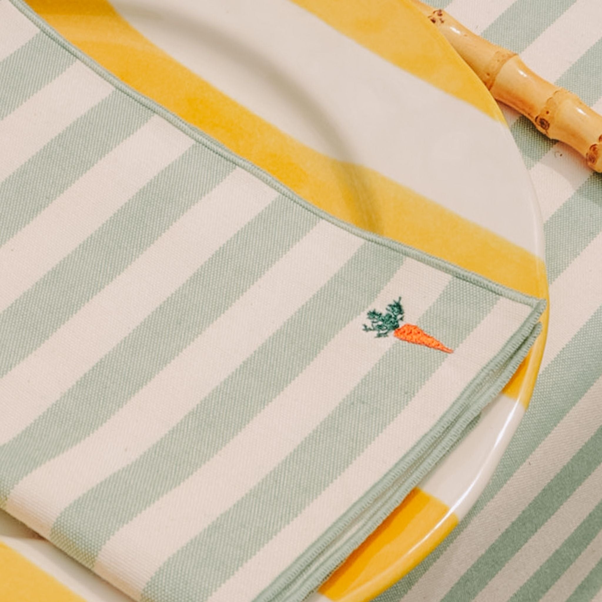 Barra napkin with easter embroidery - Torres Novas