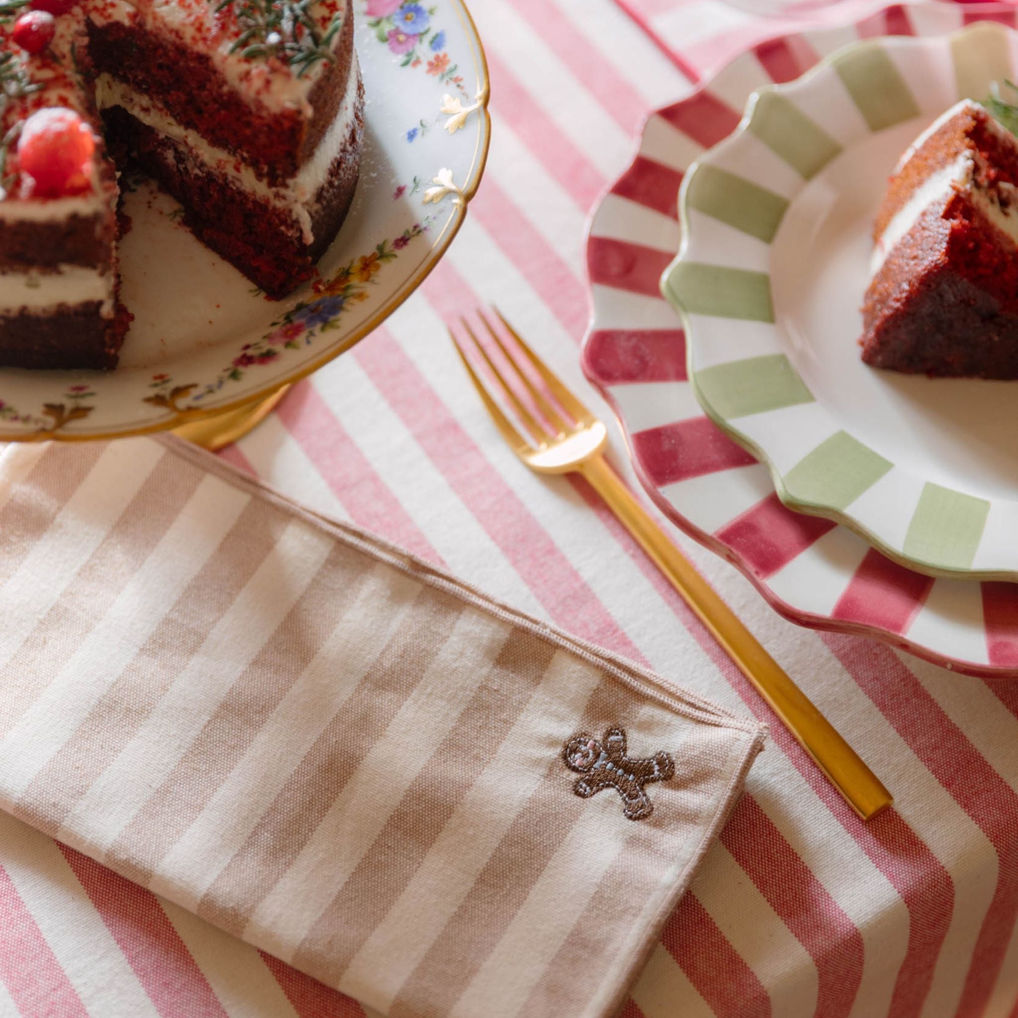 Barra napkins with small christmas embroidery - Torres Novas