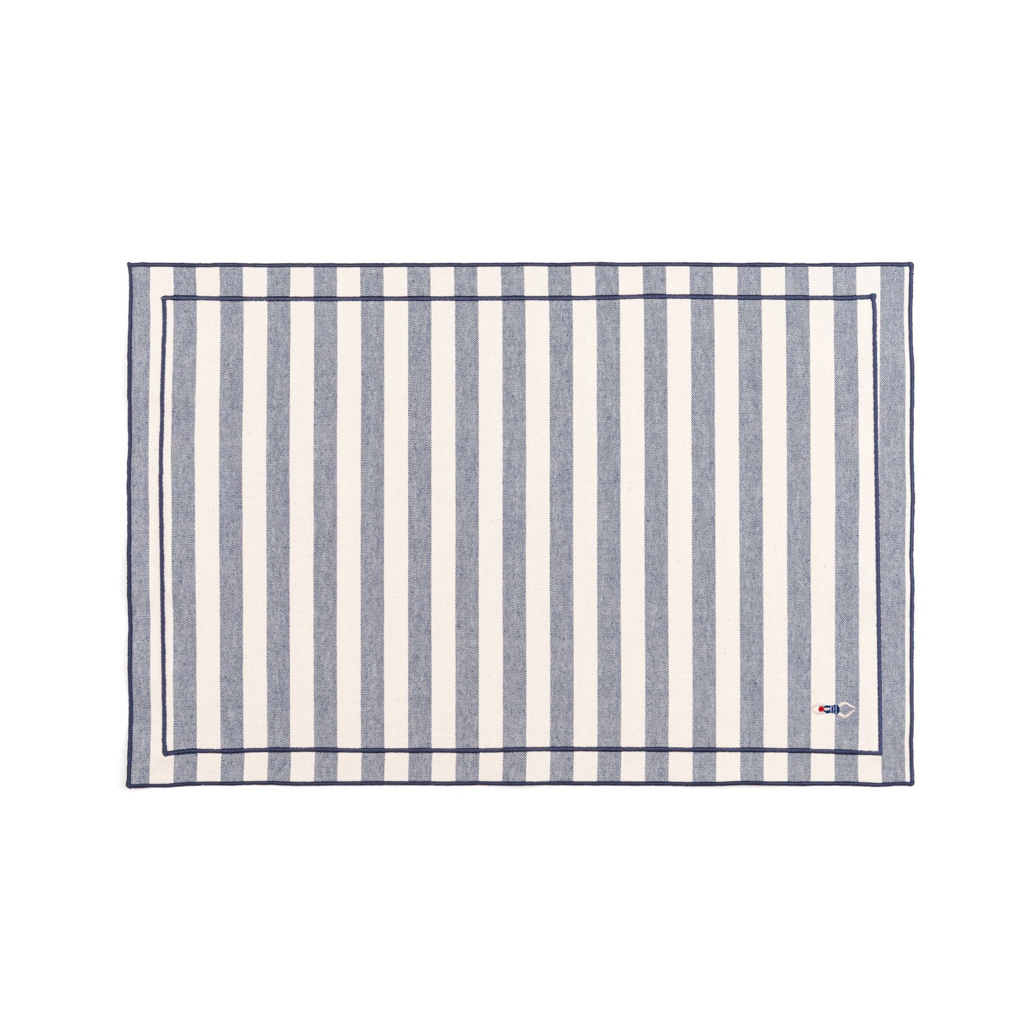 Barra cotton table linen with embroidered retro sports motifs