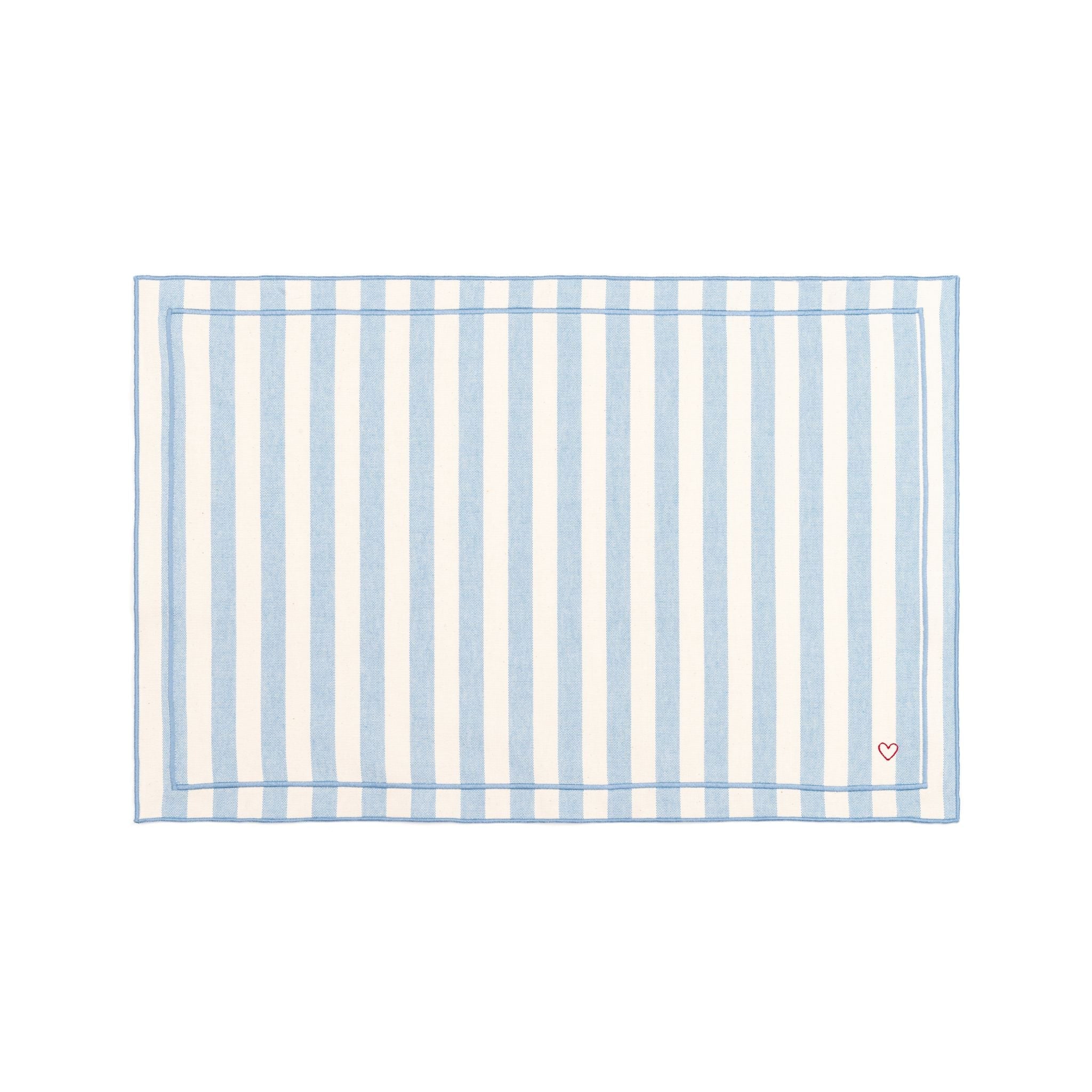 Barra cotton table linen with embroidered hearts