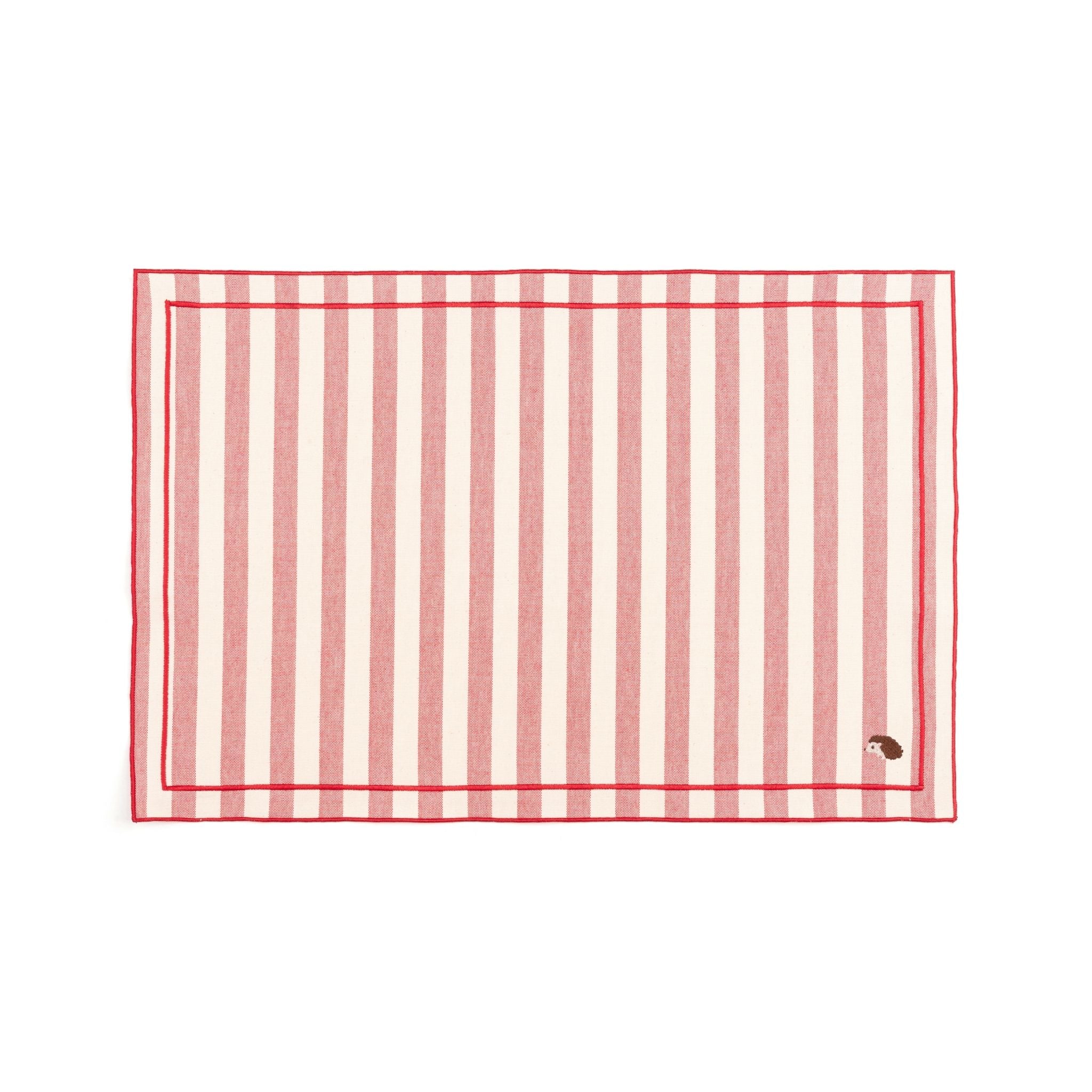 Barra cotton table linen with embroidered autumn motifs