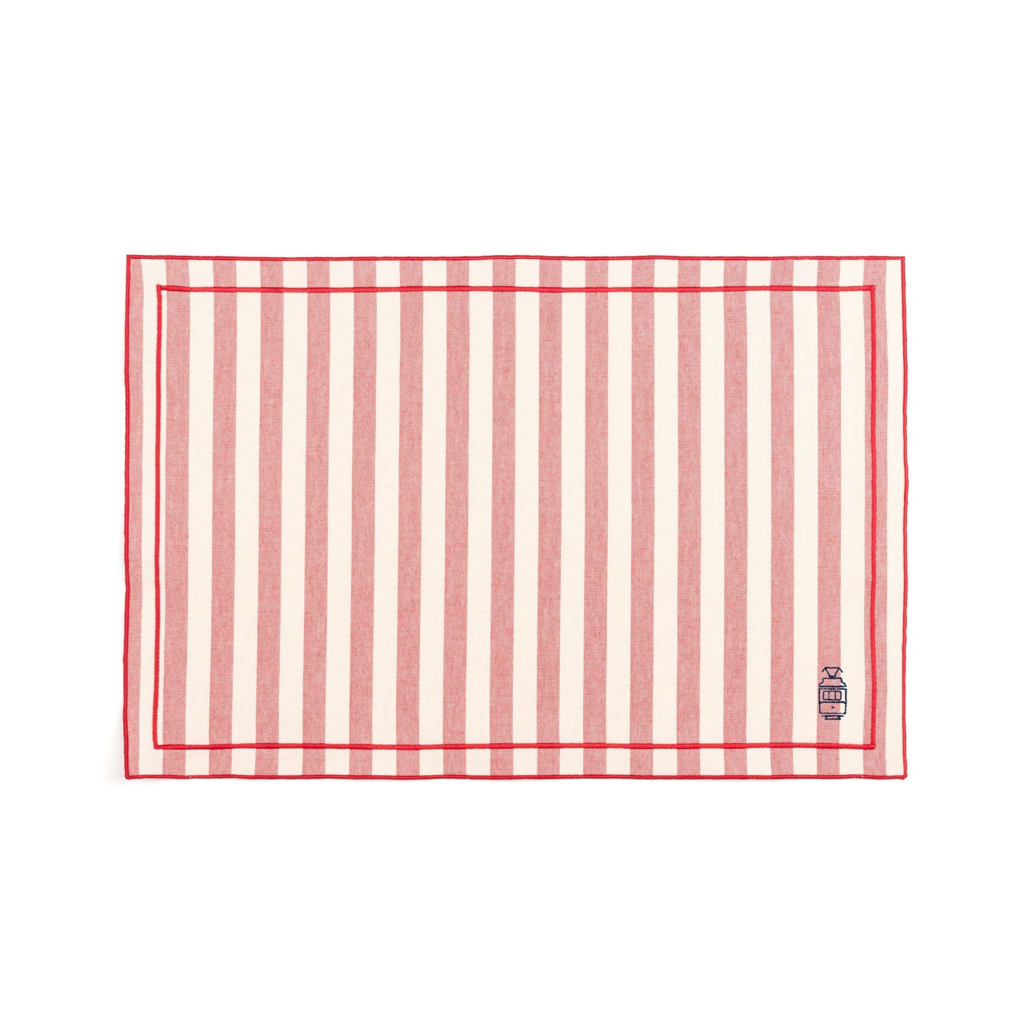 Barra cotton table linen with embroidered Portugal-inspired motifs