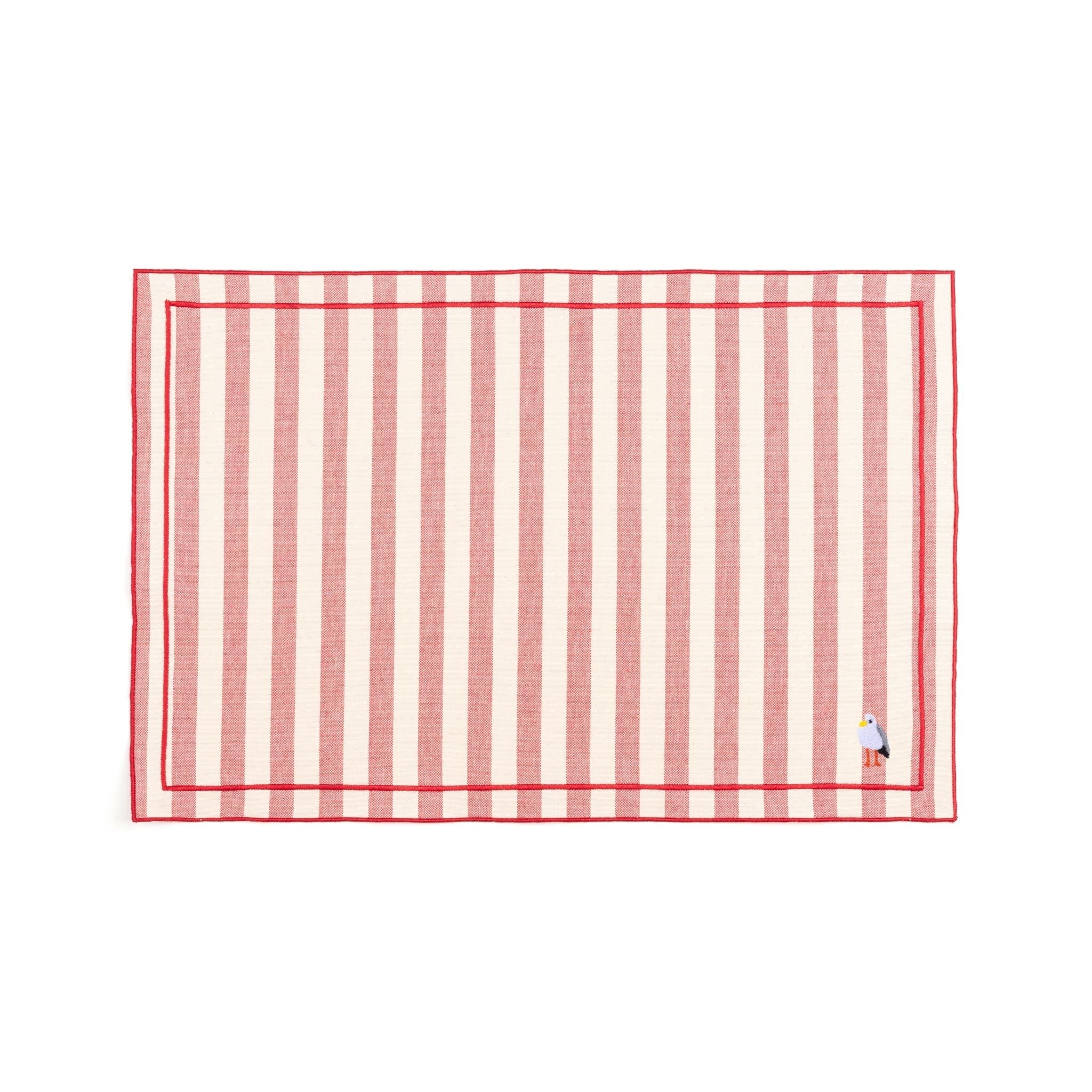 Barra cotton table linen with embroidered summer motifs
