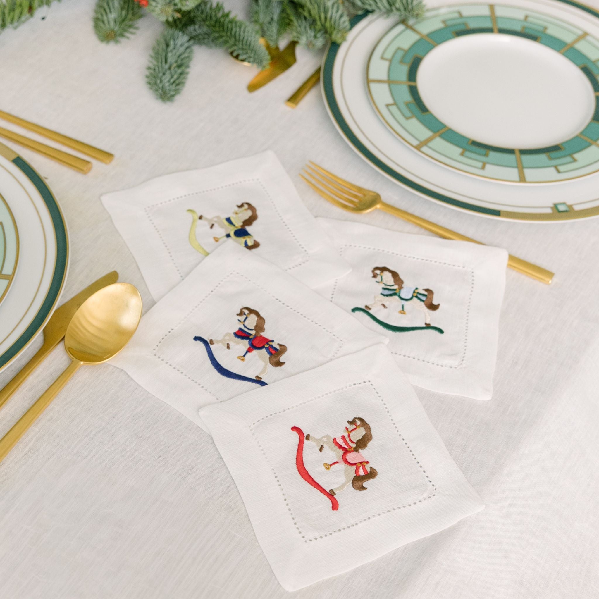 Mafra linen with horse embroidery - Torres Novas