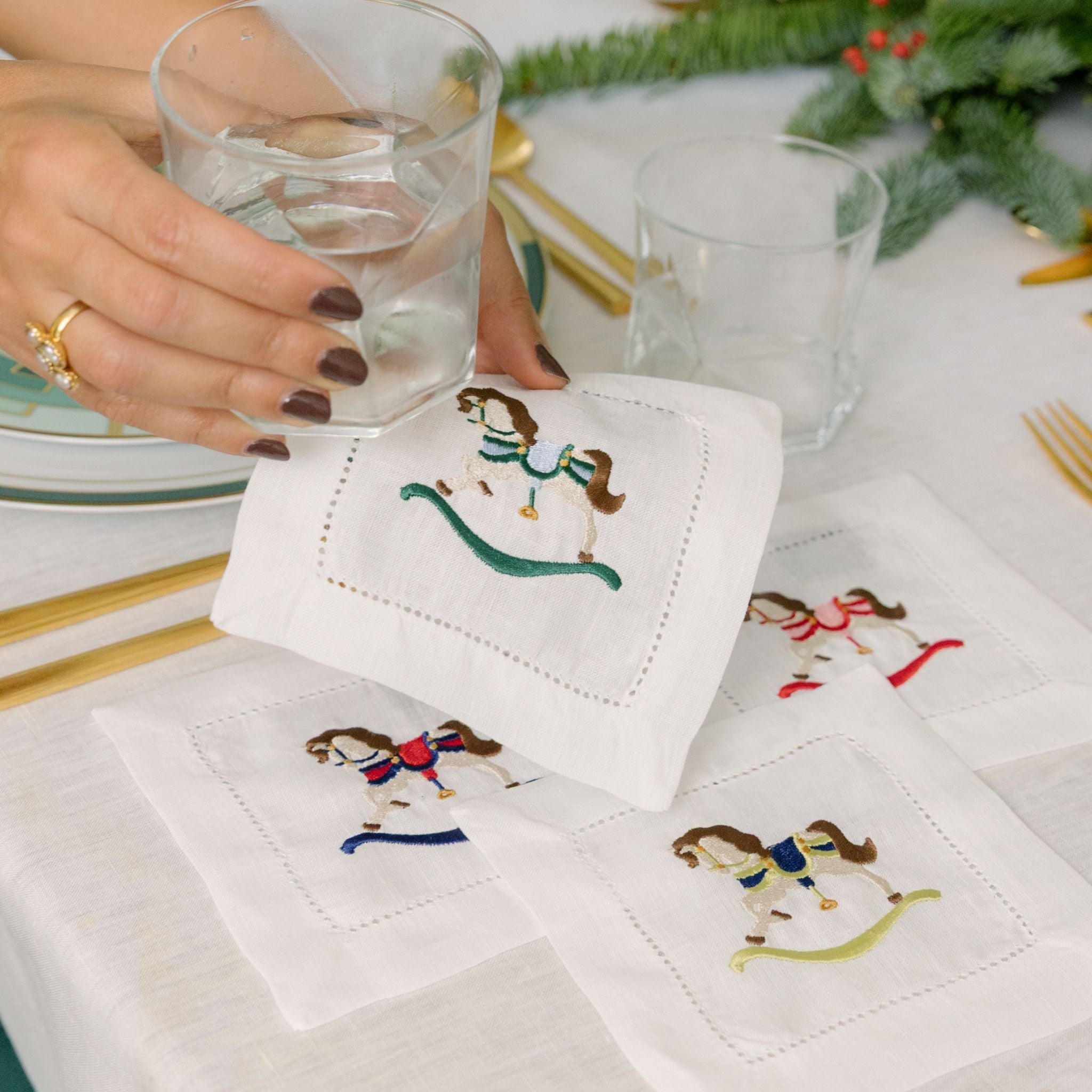 Mafra linen with horse embroidery - Torres Novas