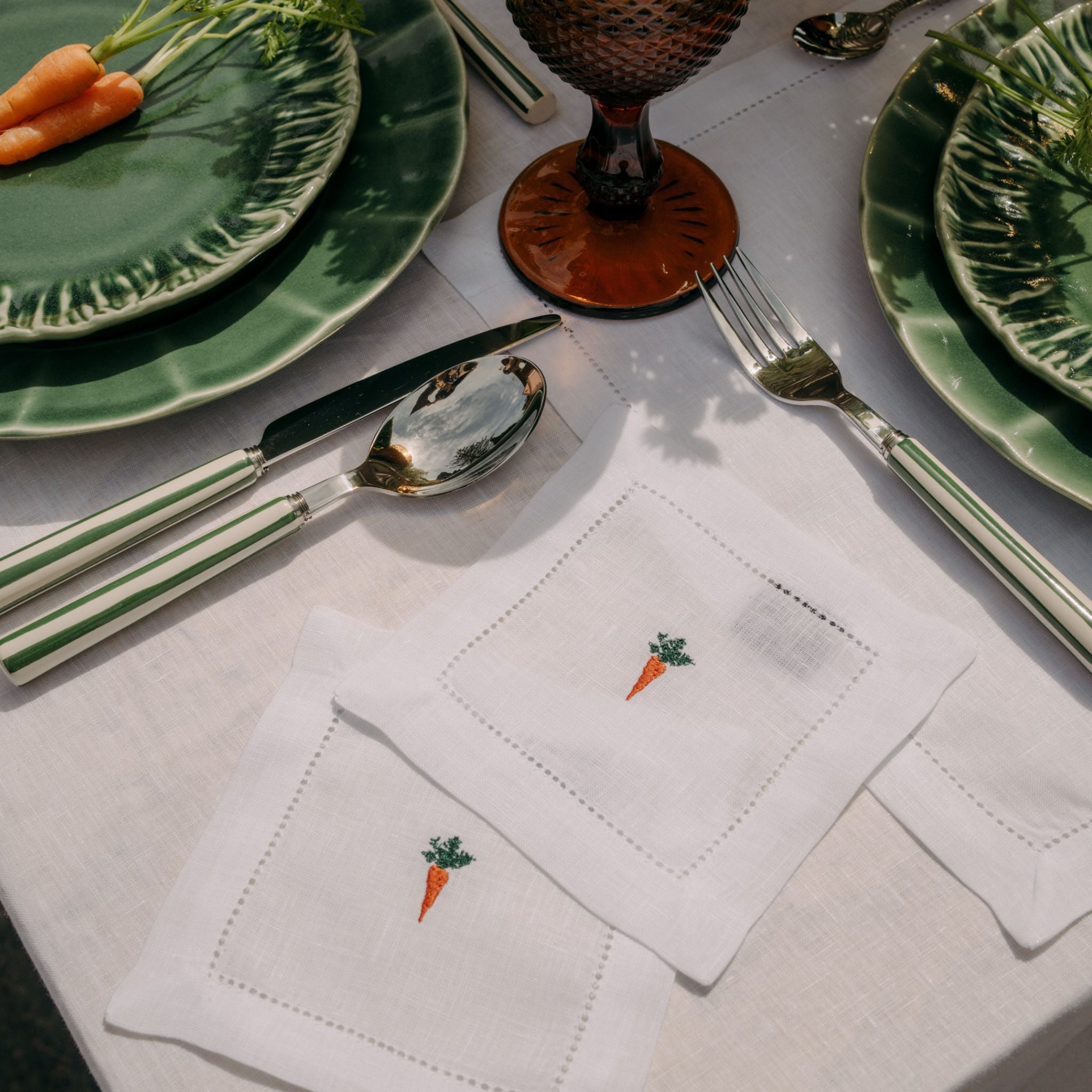 Mafra linen napkin and placemat with easter embroidery - Torres Novas