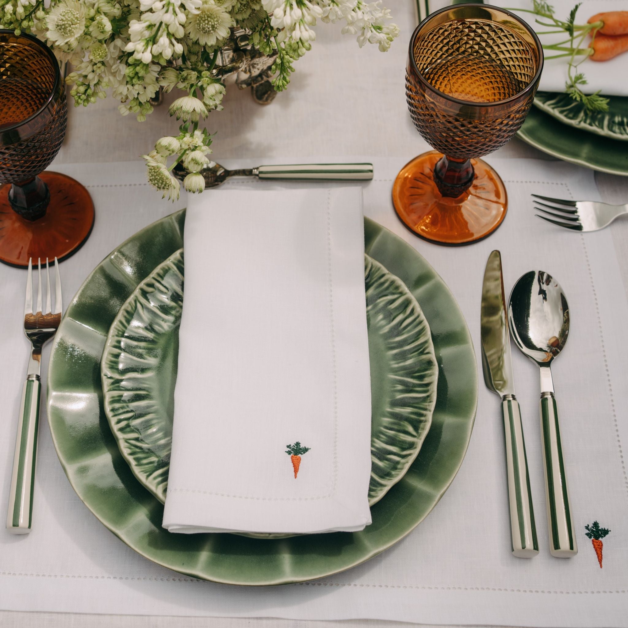 Mafra linen napkin and placemat with easter embroidery - Torres Novas