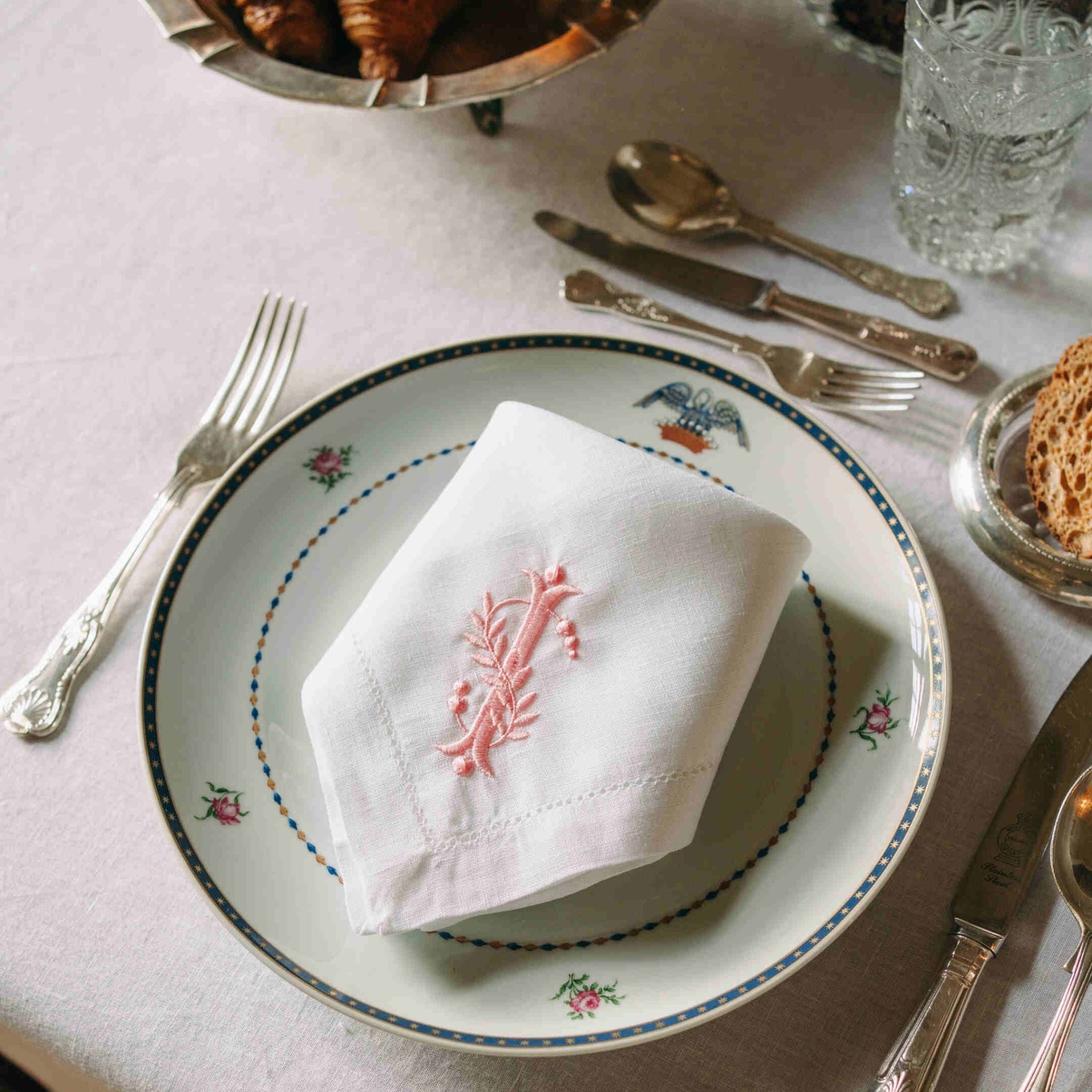Mafra cotton letter embroidery napkins - Torres Novas