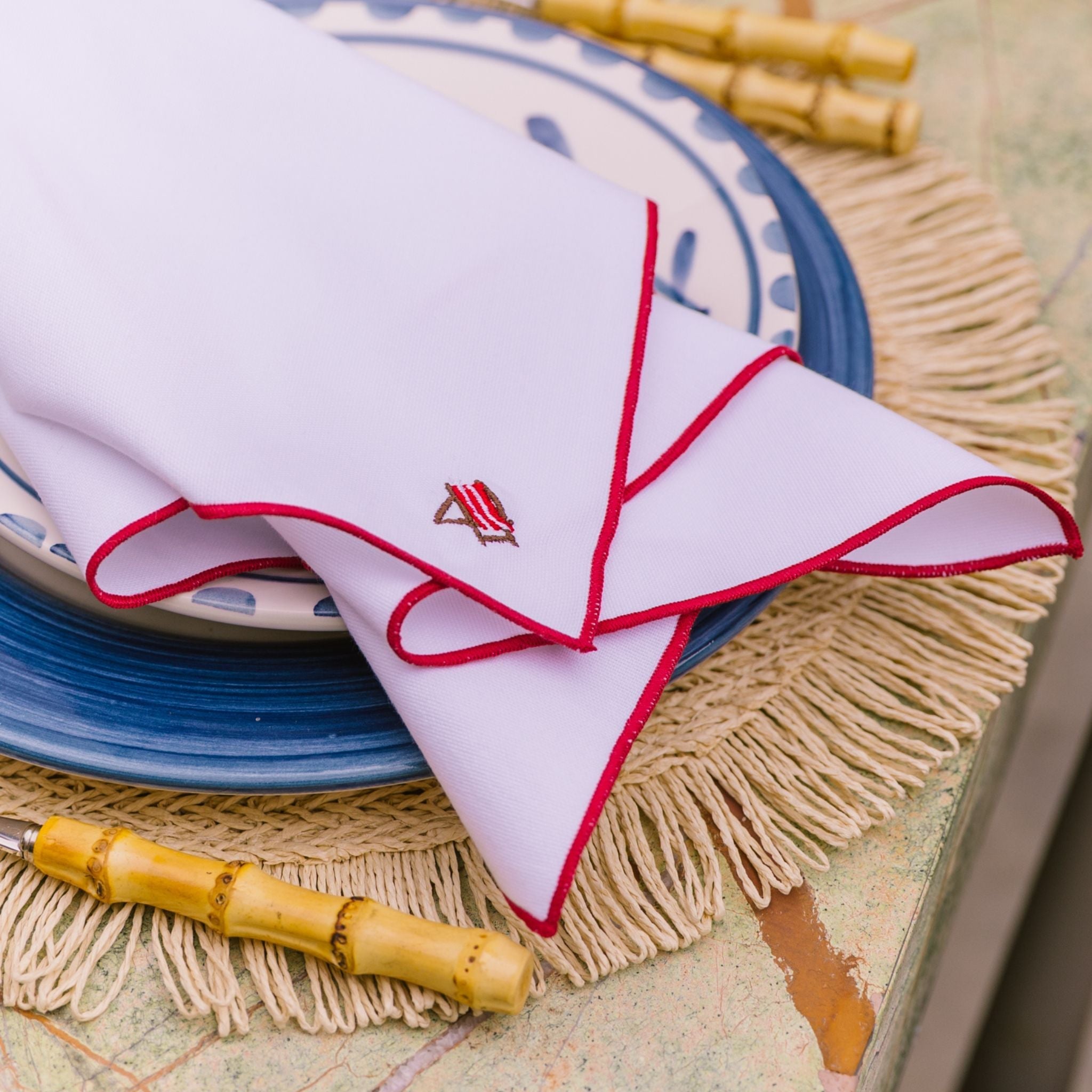 White Nazaré napkins with summer embroidery - Torres Novas