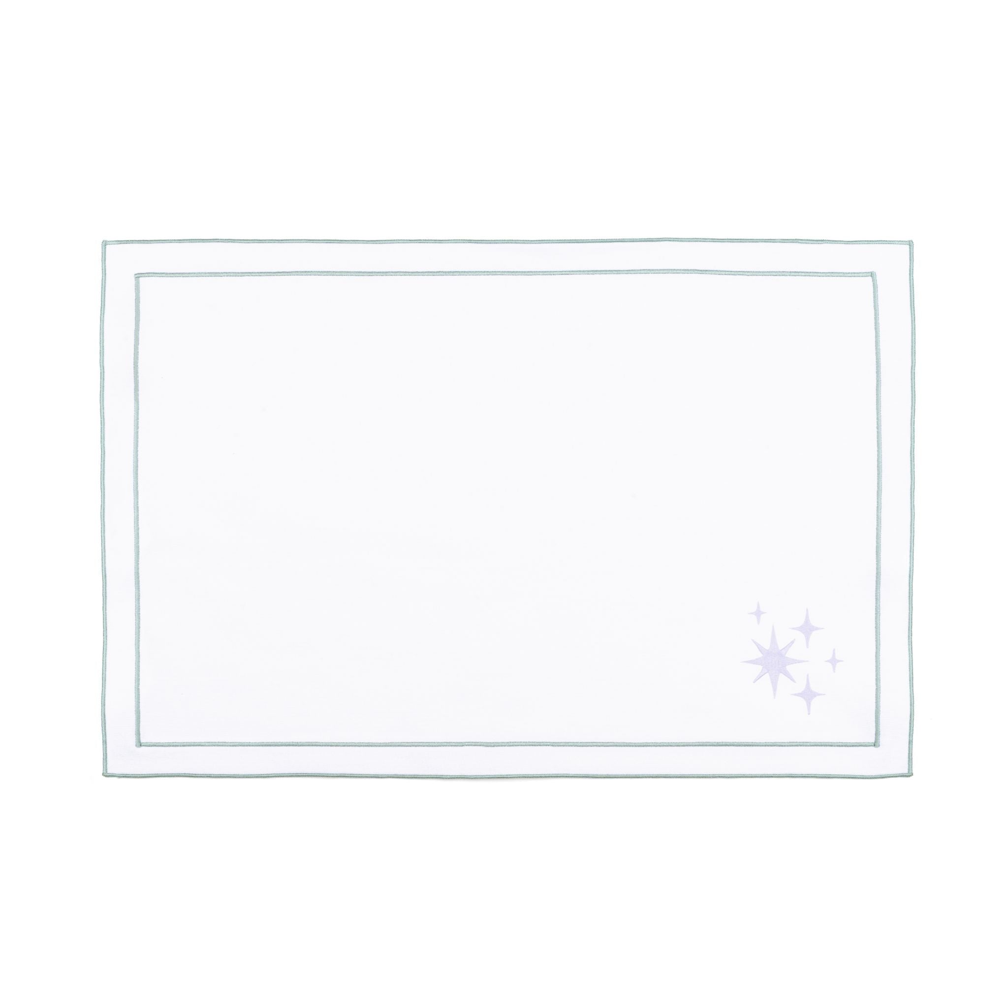 Nazaré white cotton table linen with embroidered small Christmas motifs